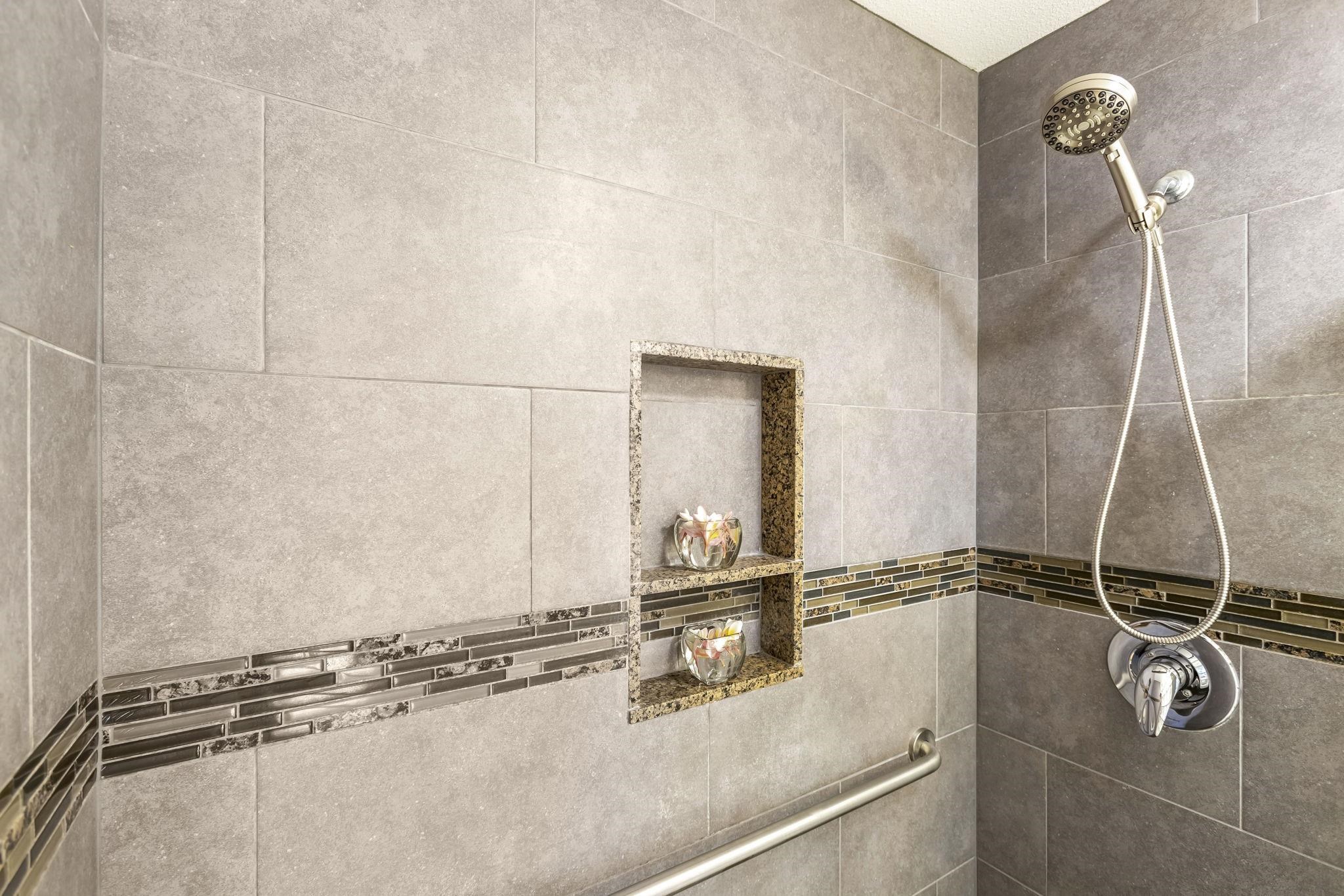 Keonekai Villages condo # 9-204, Kihei, Hawaii - photo 29 of 33