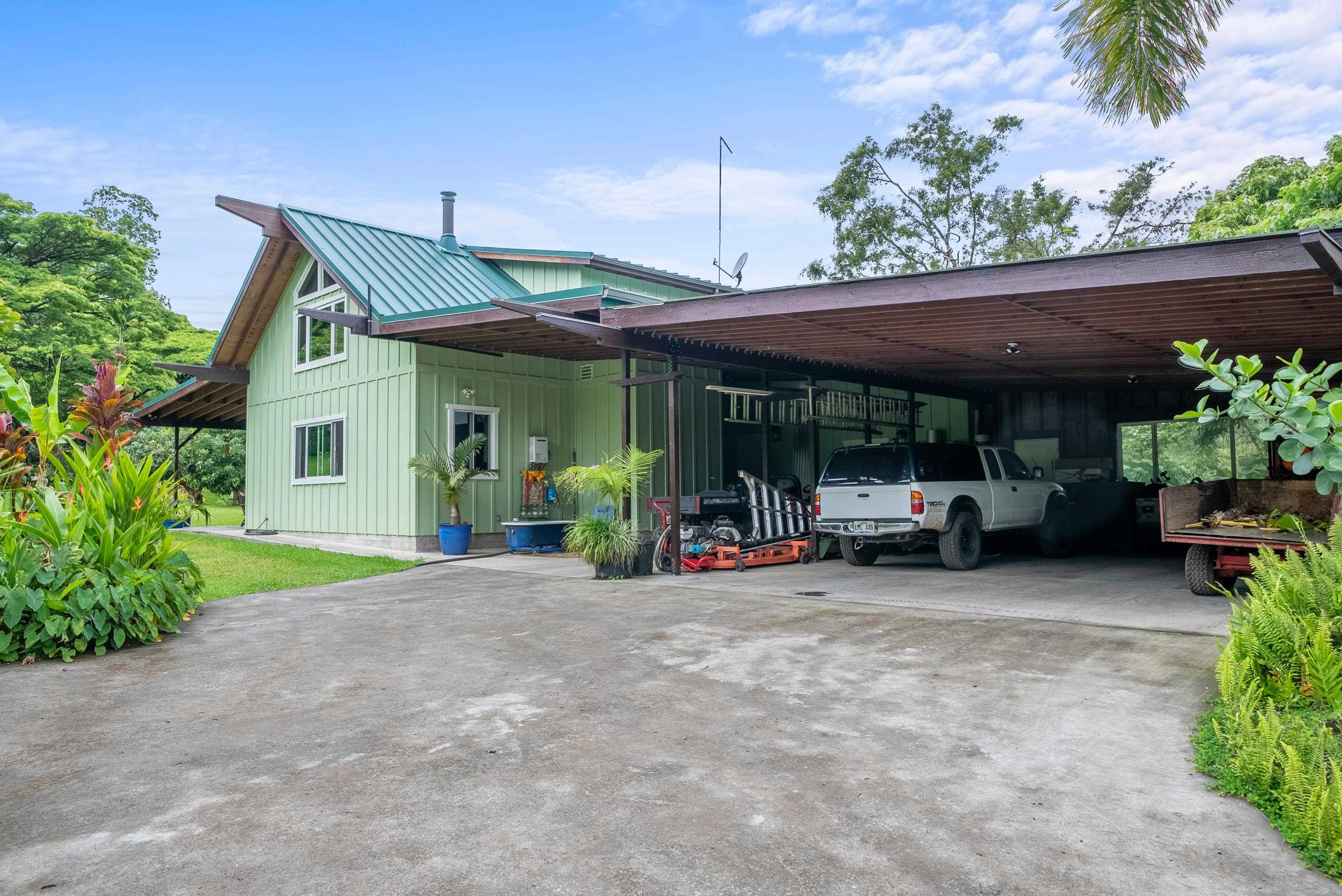 1600  Lower Nahiku Rd Lower Nahiku, Hana home - photo 21 of 23