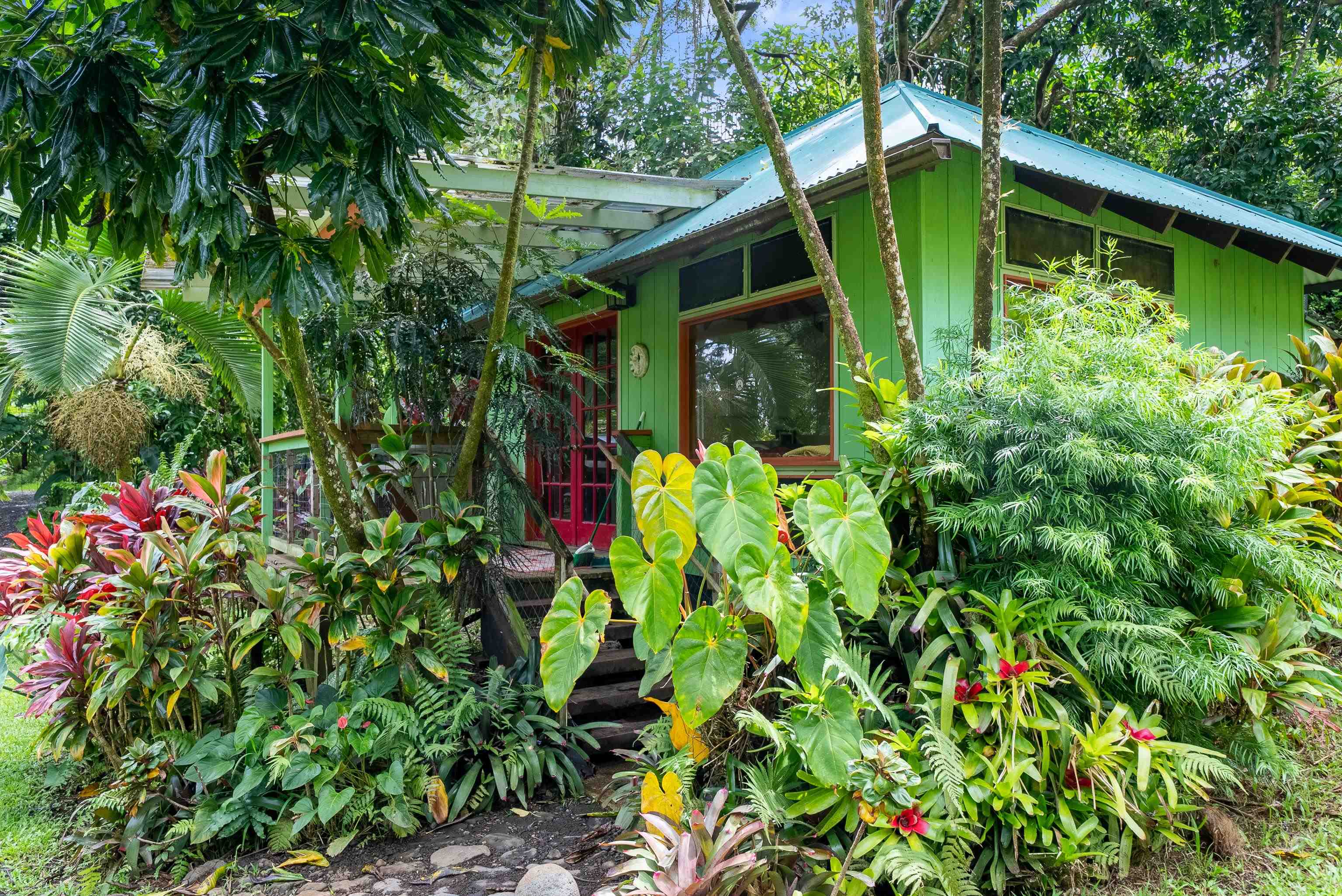 1600  Lower Nahiku Rd Lower Nahiku, Hana home - photo 10 of 23