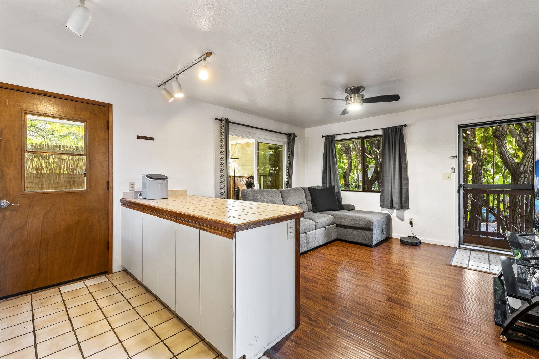 1606  Kihei Rd , Kihei home - photo 4 of 50