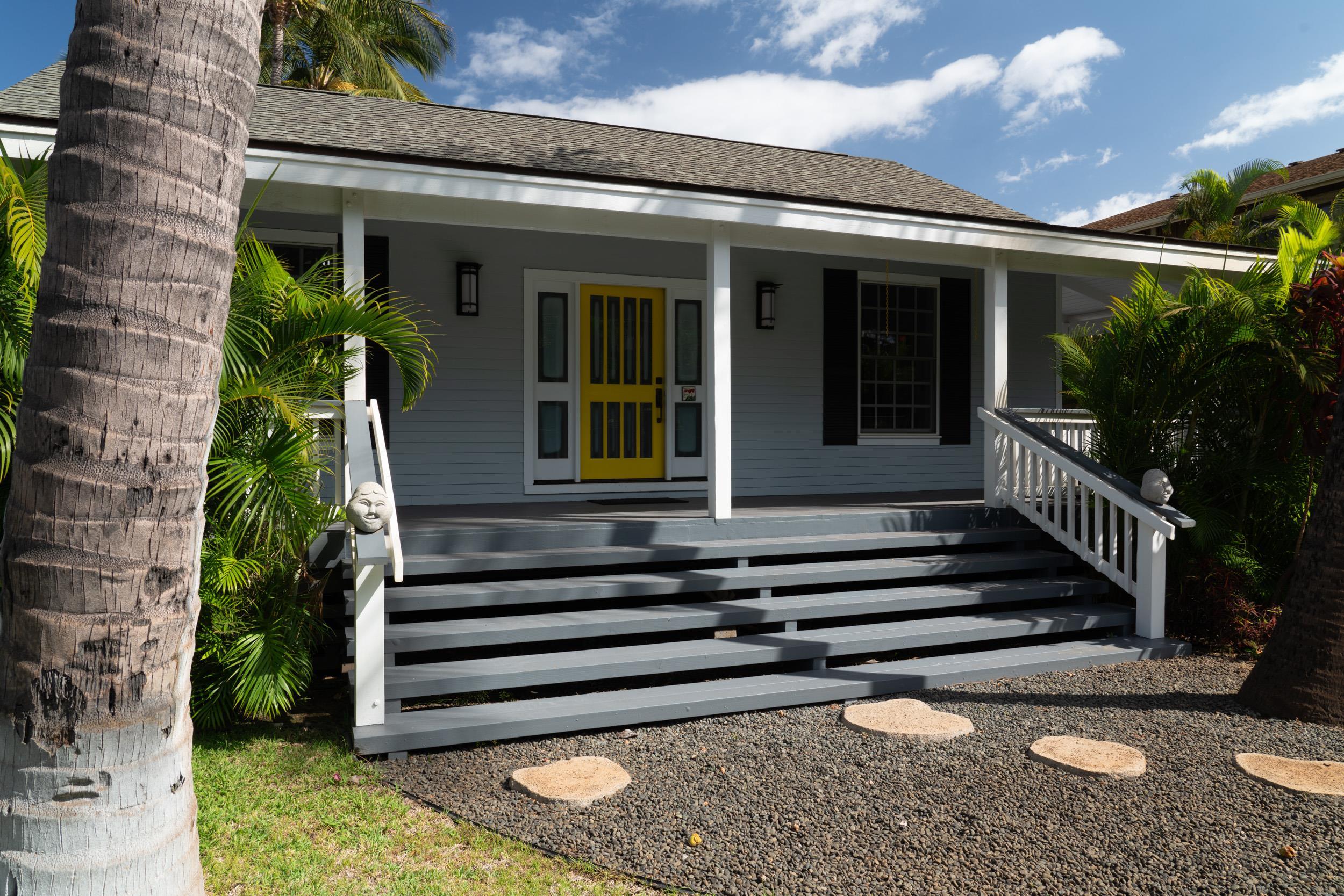 1609  Halama St Halama, Kihei home - photo 3 of 35