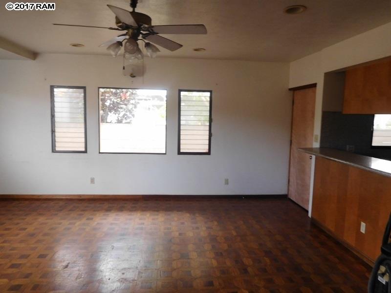 161  Opukea St , Kahului home - photo 2 of 27