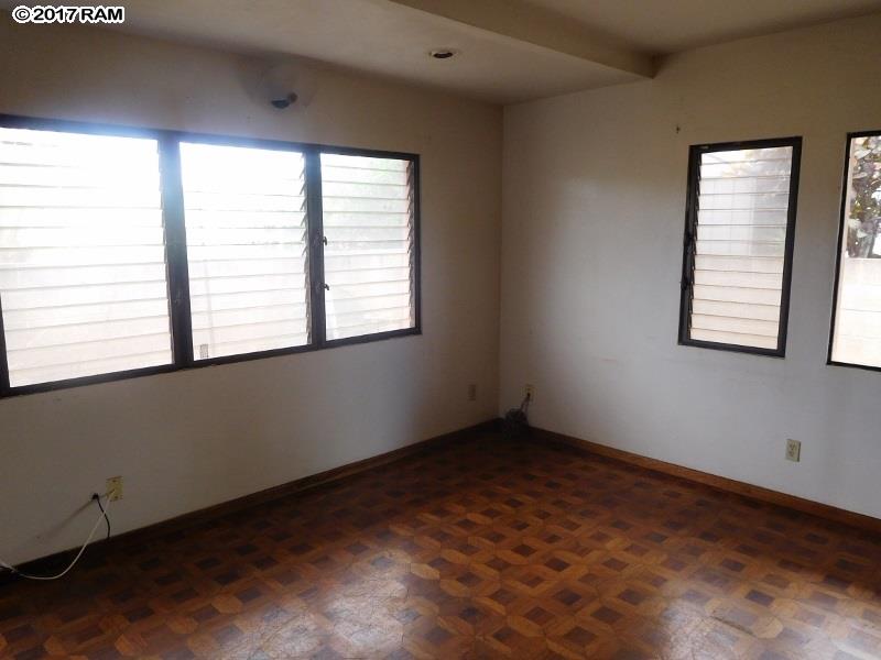 161  Opukea St , Kahului home - photo 16 of 27