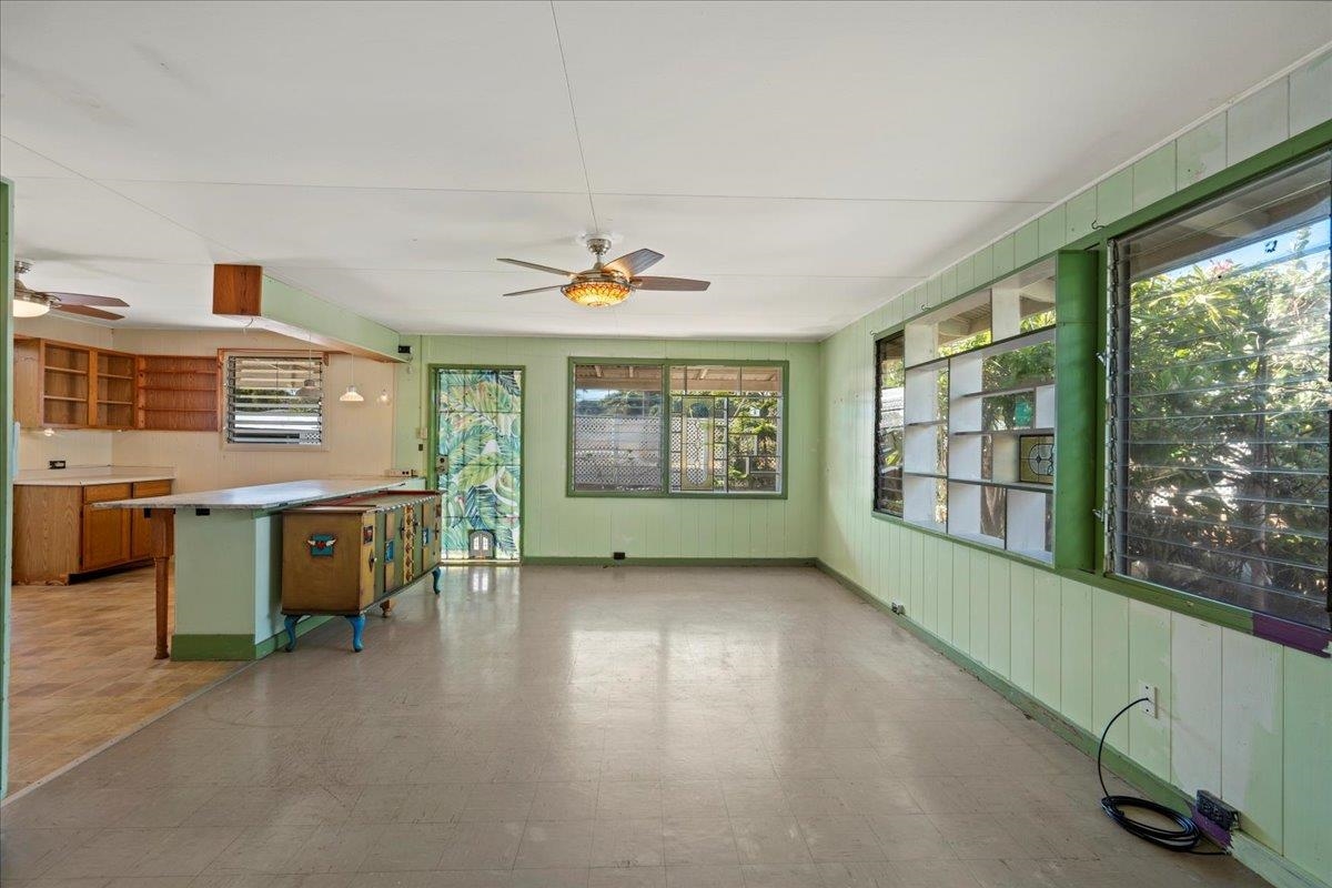 1610  Wili Pl , Wailuku home - photo 2 of 34