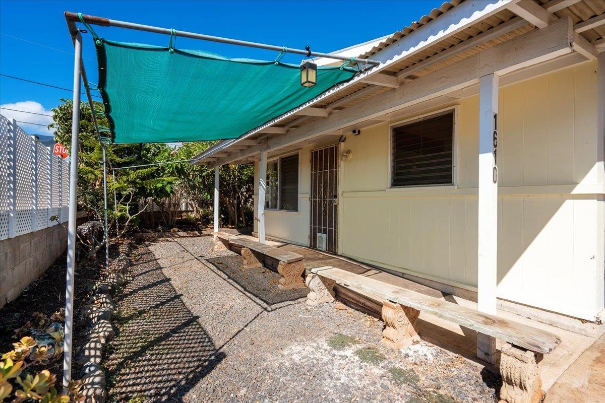 1610  Wili Pl , Wailuku home - photo 18 of 34