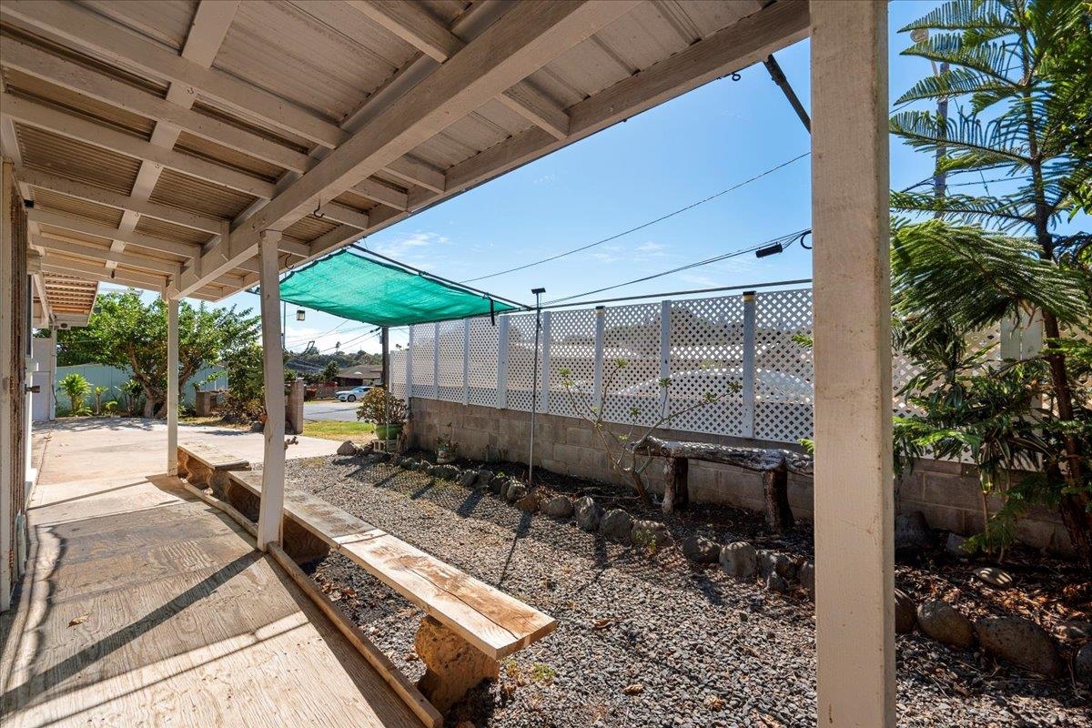 1610  Wili Pl , Wailuku home - photo 30 of 34