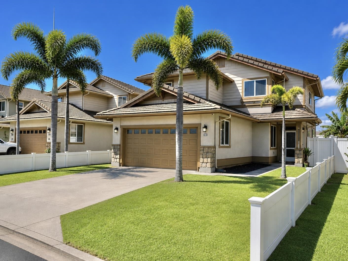 162  Anamuli St Na Hoku At Maui Lani, Kahului home - photo 2 of 23
