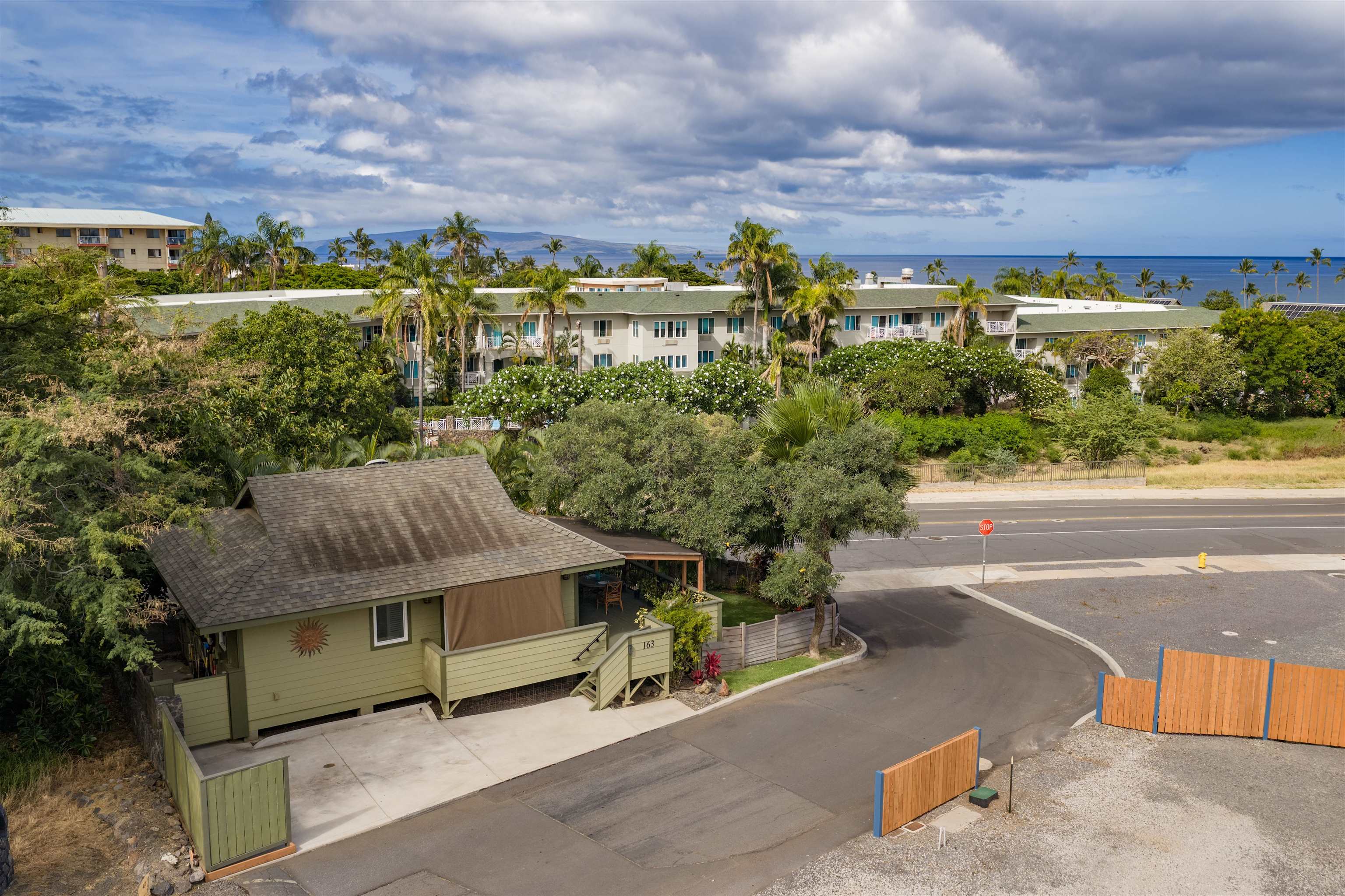 163  Auhana Rd Kihei, Kihei home - photo 24 of 29