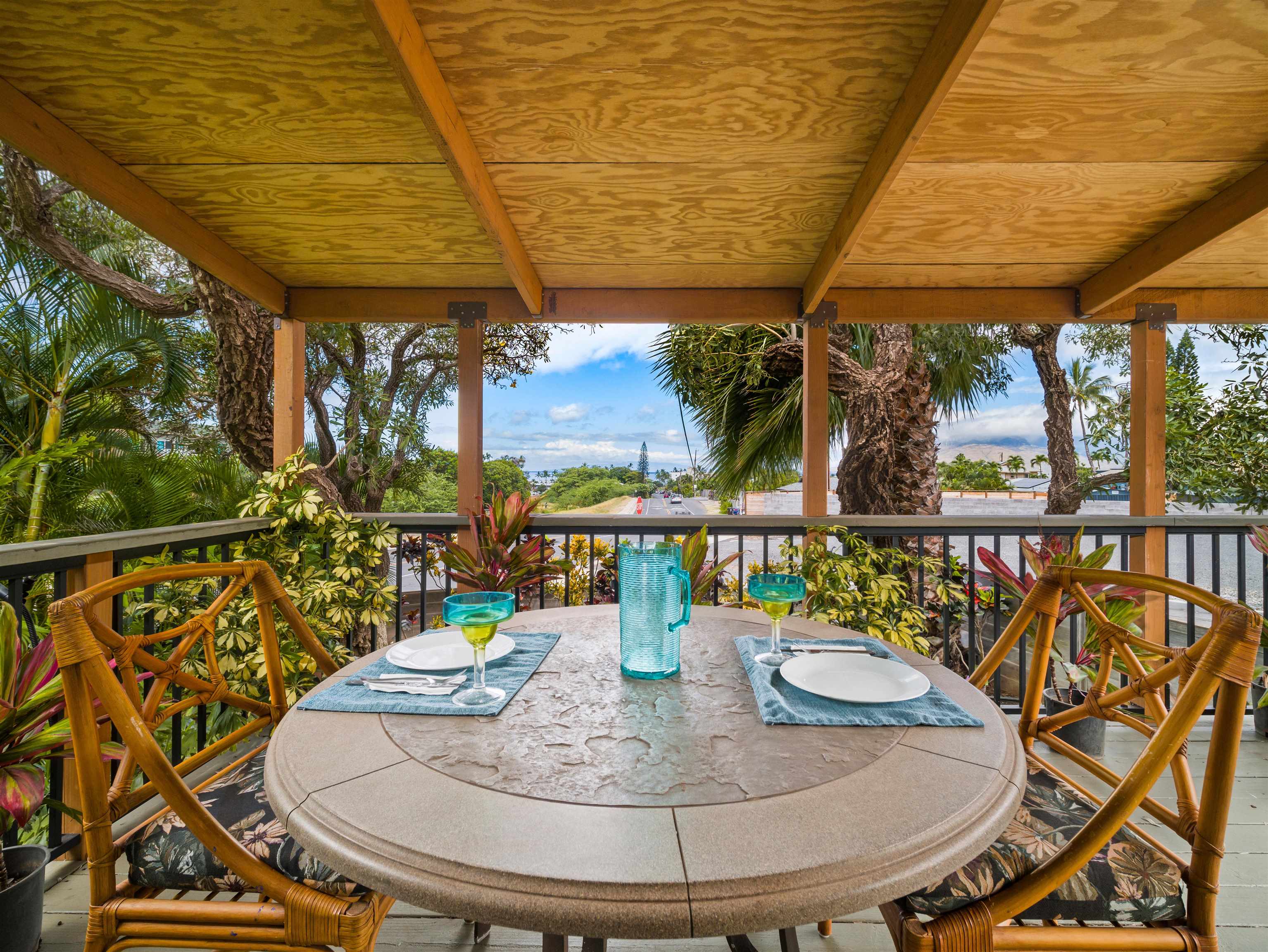 163  Auhana Rd Kihei, Kihei home - photo 9 of 30