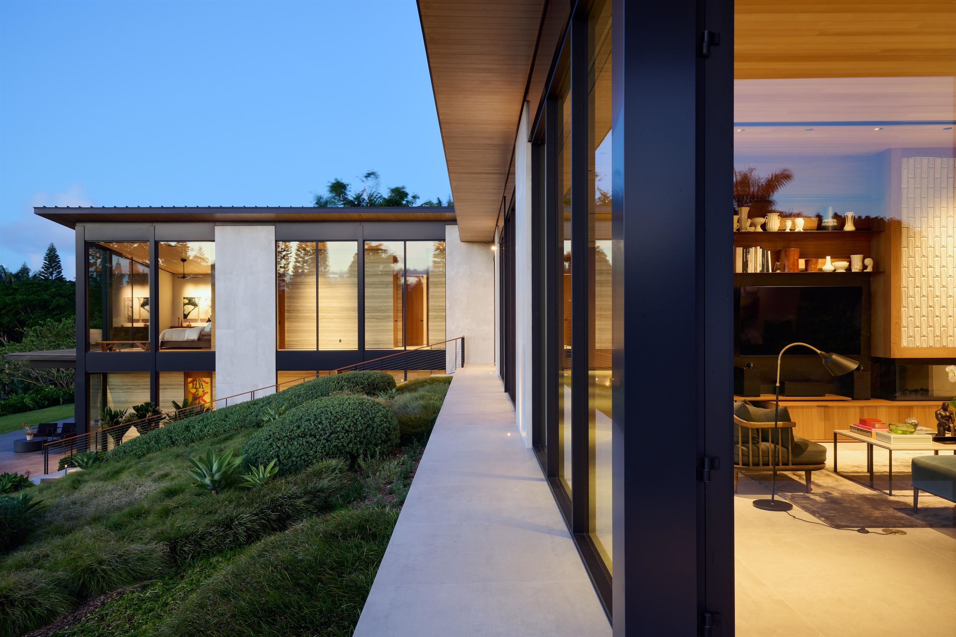 1642  Kuiaha Rd West Kuiaha,  home - photo 1 of 50