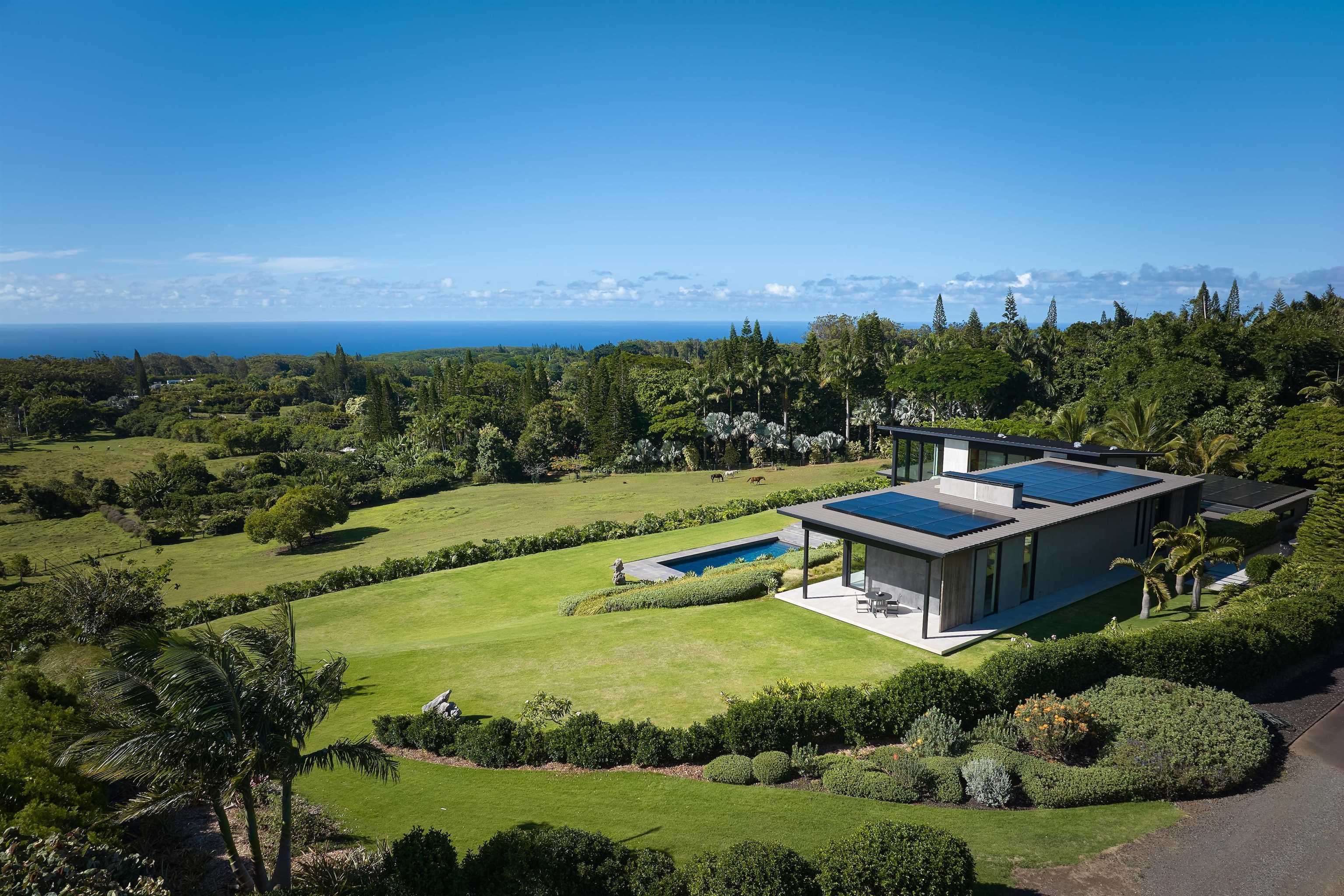 1642  Kuiaha Rd West Kuiaha, Haiku home - photo 40 of 50