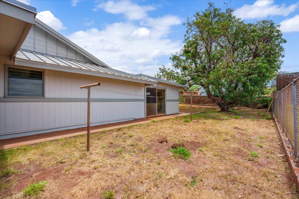 1648  Ainakea Rd Wahikuli, Lahaina home - photo 47 of 49