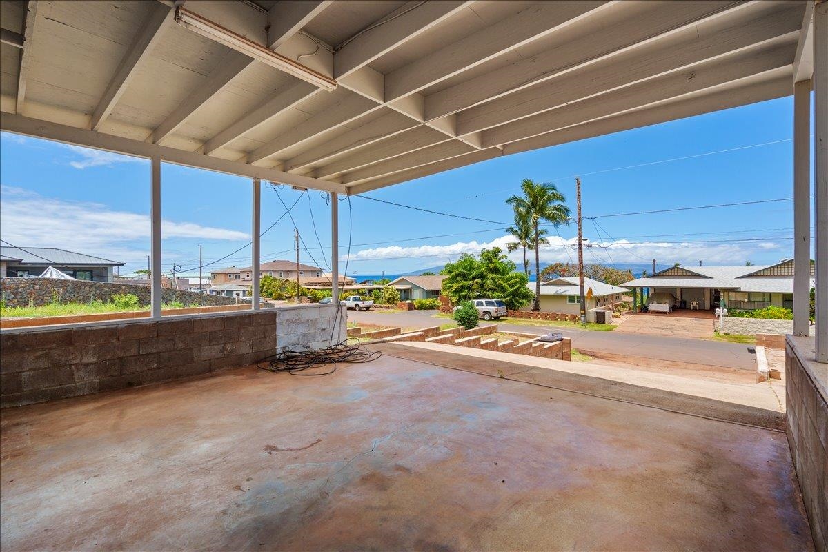 1648  Ainakea Rd Wahikuli, Lahaina home - photo 10 of 49