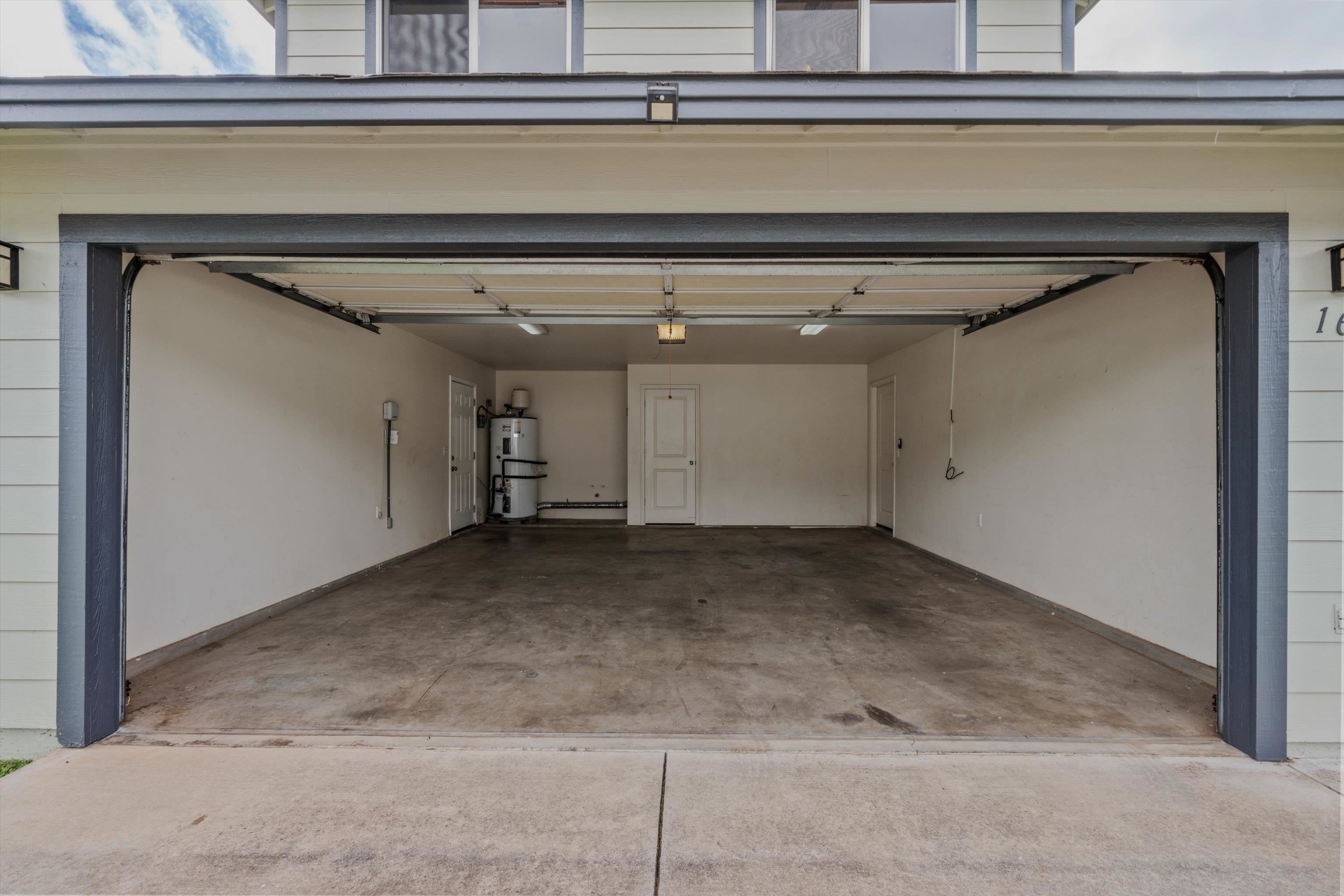 165  Kamahao Cir , Wailuku home - photo 27 of 38