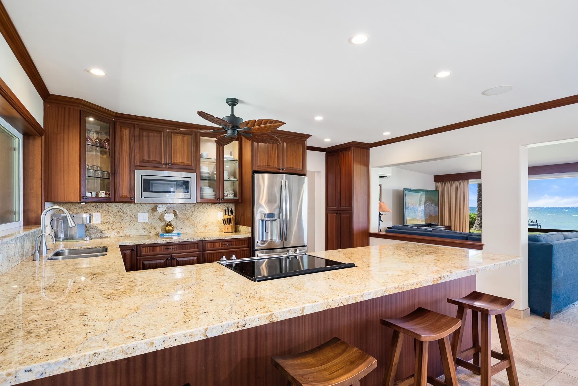 1656  Halama St , Kihei home - photo 16 of 42