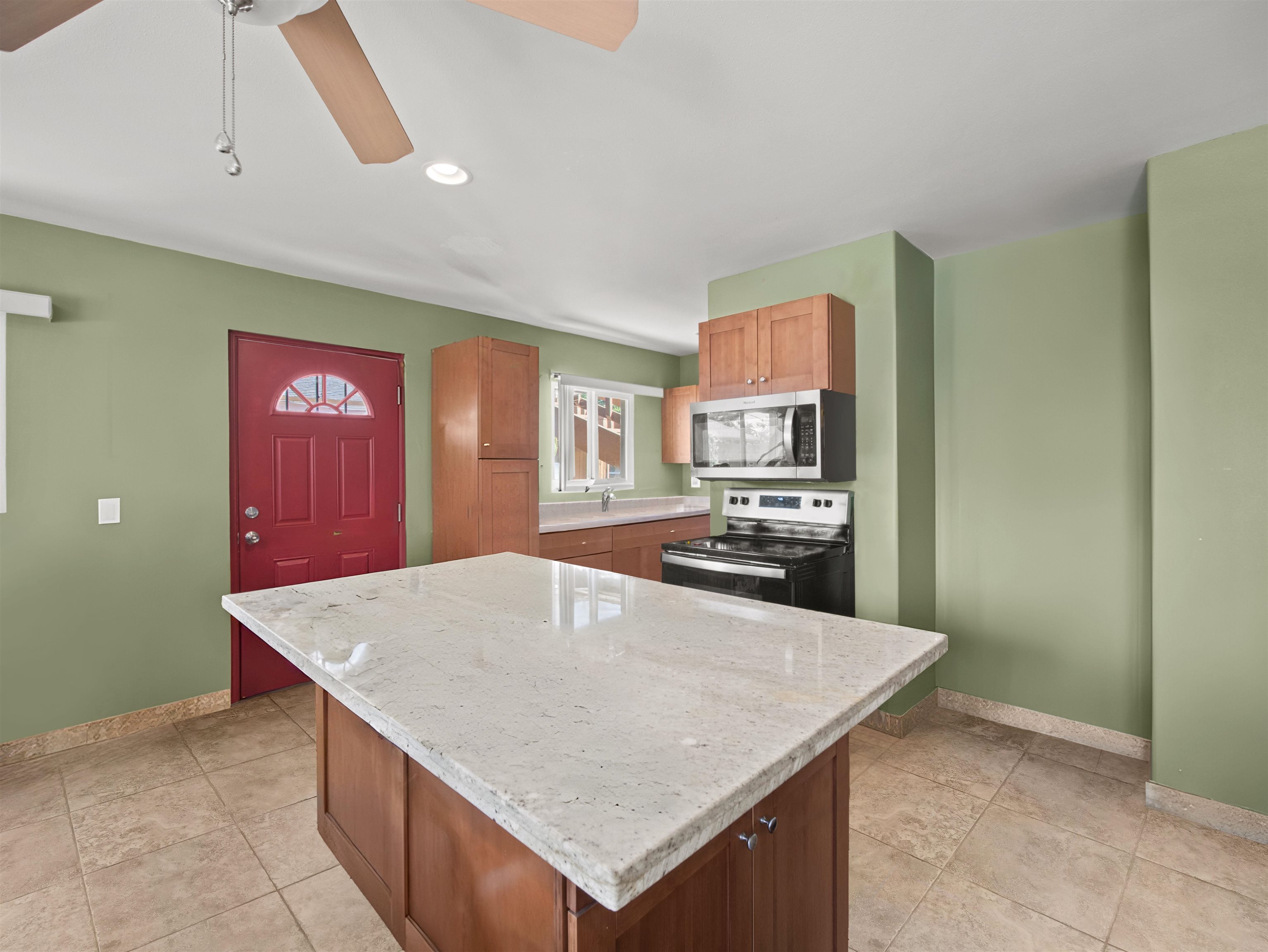 166  Eleu Pl , Kihei home - photo 26 of 44