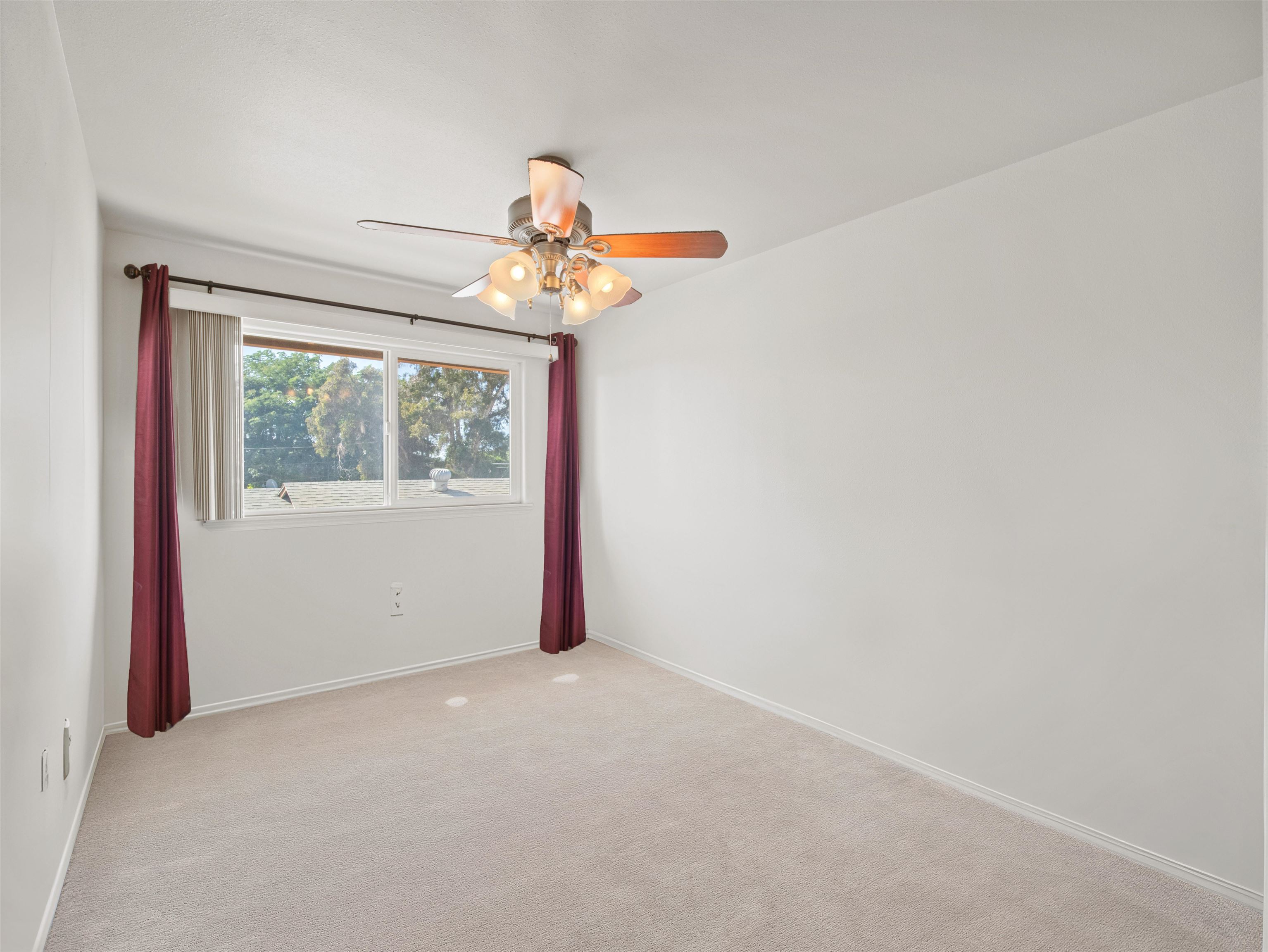 166  Eleu Pl , Kihei home - photo 36 of 44