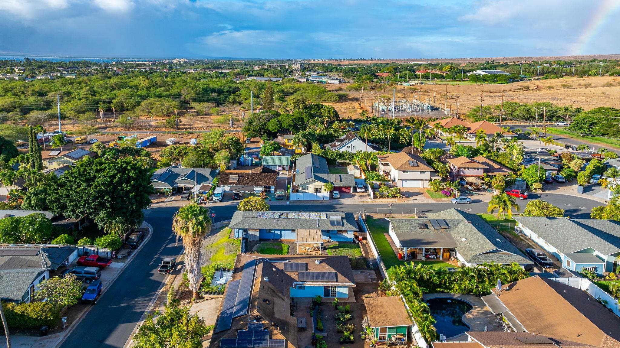 1669  Hoonanea St , Kihei home - photo 33 of 50