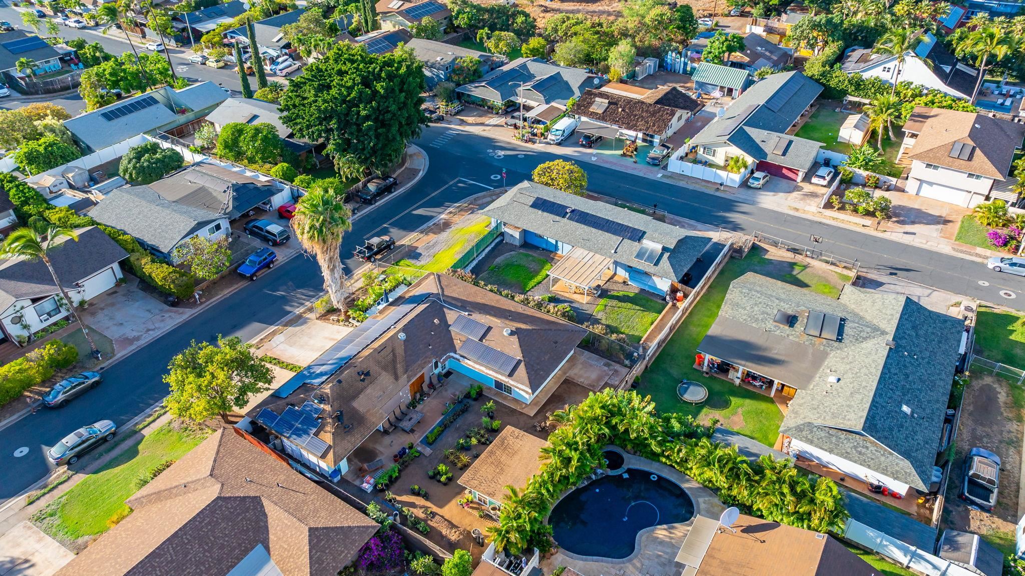 1669  Hoonanea St , Kihei home - photo 43 of 50