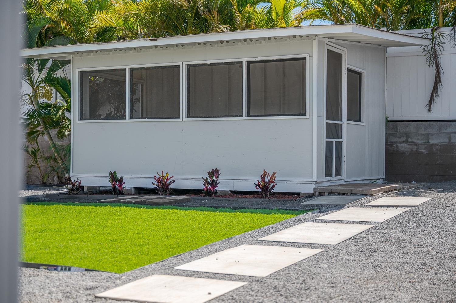 1669  Hoonanea St , Kihei home - photo 32 of 50