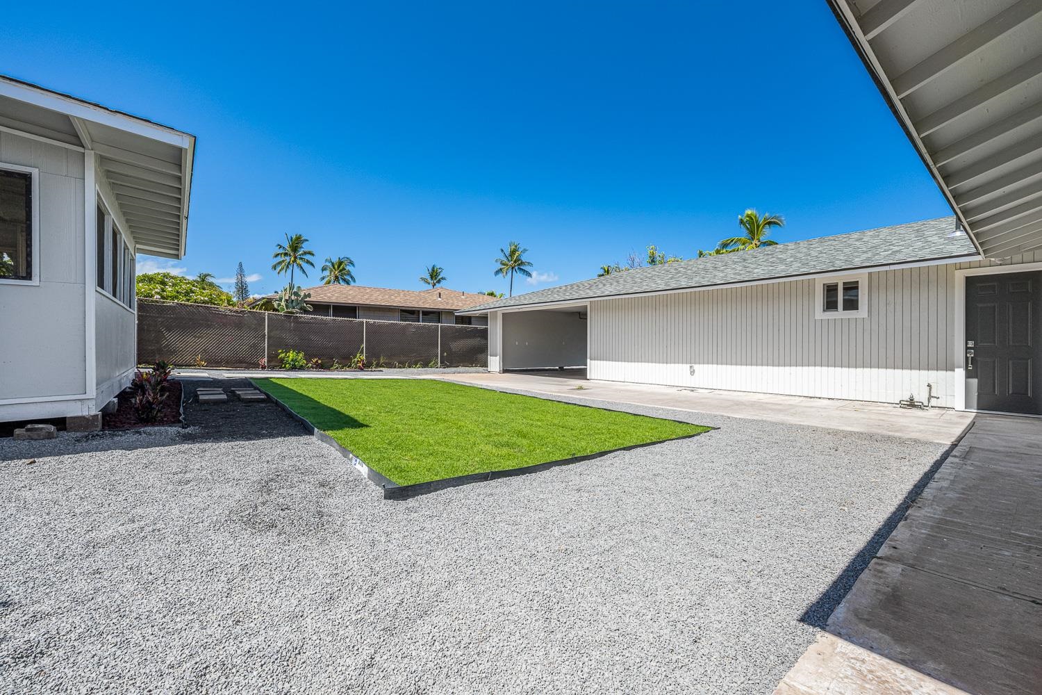 1669  Hoonanea St , Kihei home - photo 35 of 50