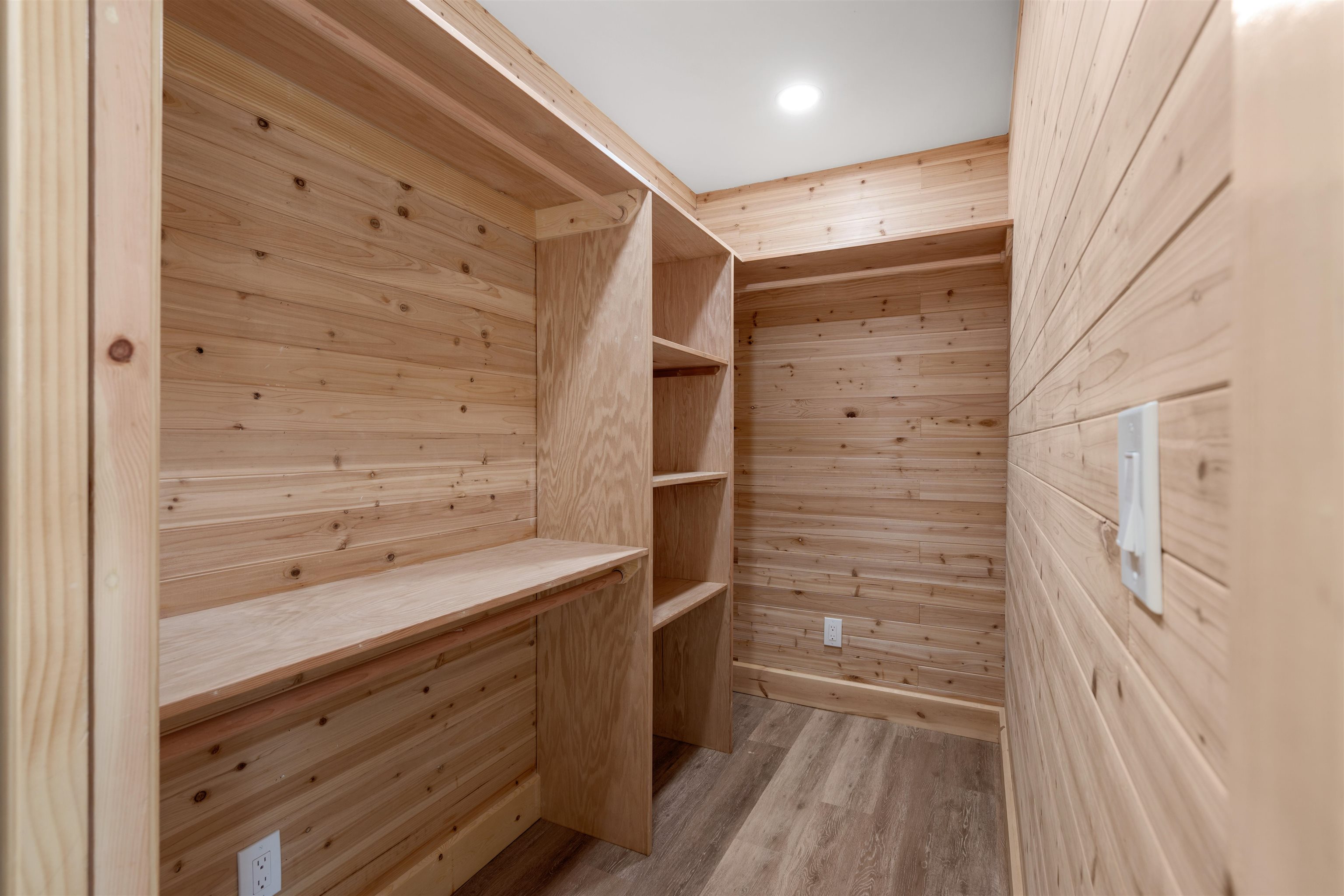 167  Lower Waiehu Beach Rd , Wailuku home - photo 22 of 38