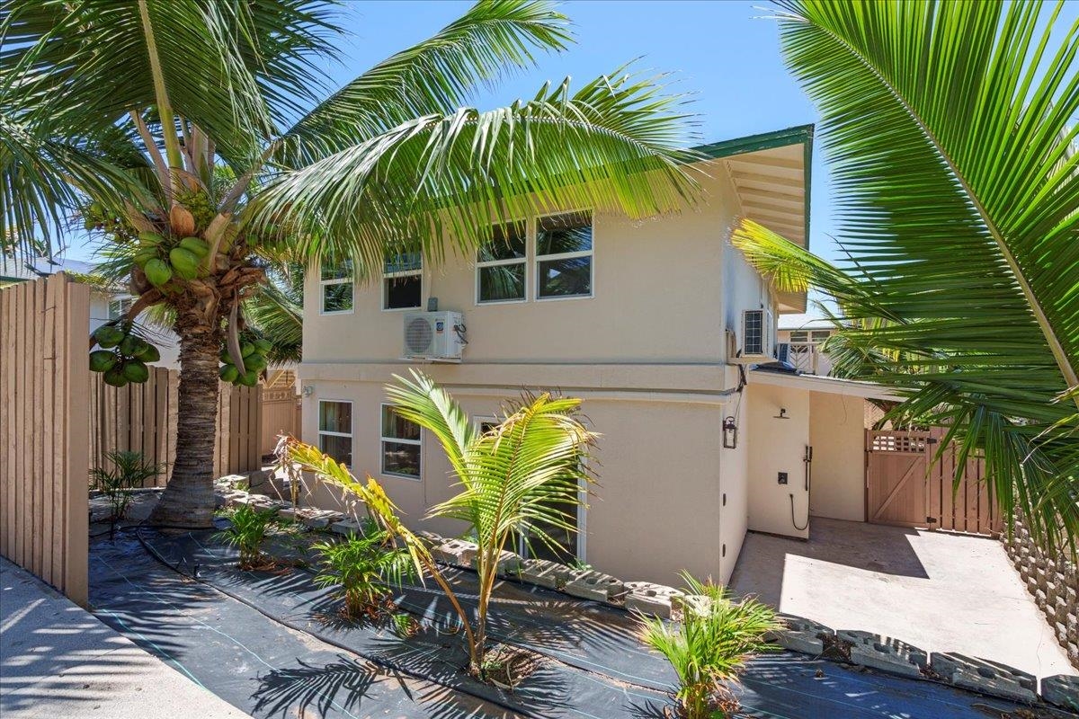 167  Lower Waiehu Beach Rd , Wailuku home - photo 34 of 38