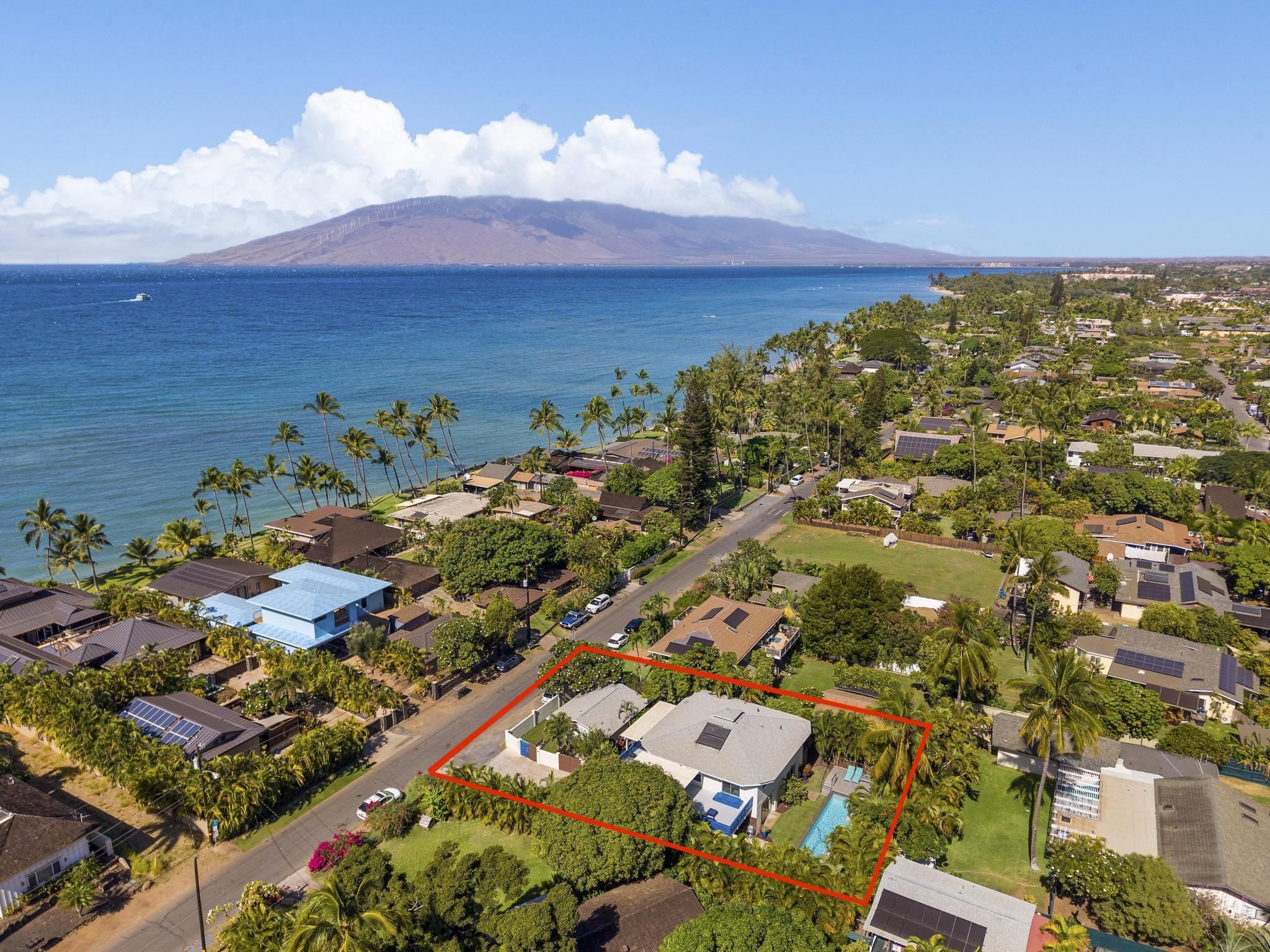 1673  Halama St Halama St, Kihei home - photo 2 of 50