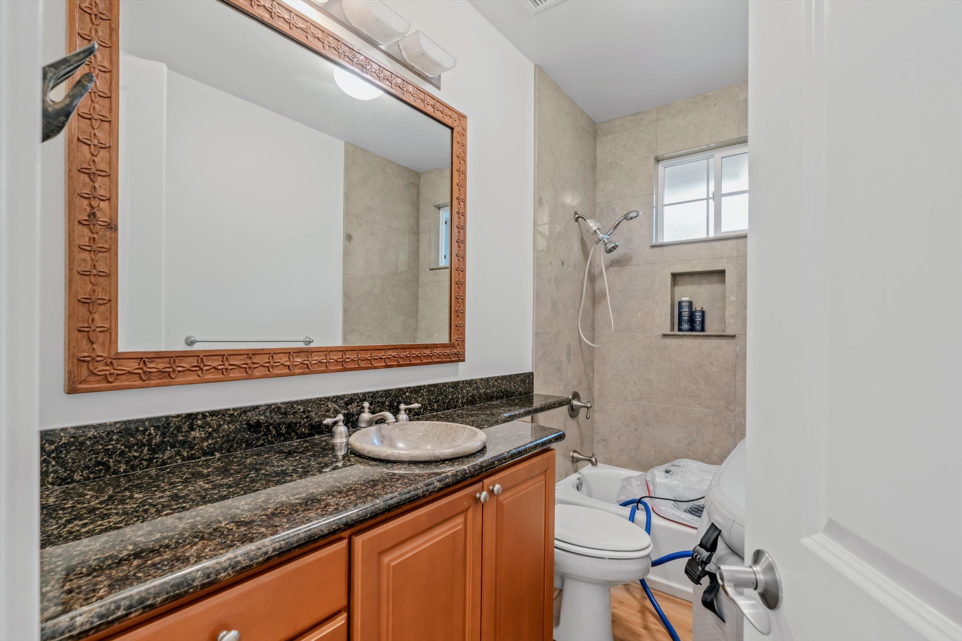 168  Ahekolo Pl Kilohana Ridge, Kihei home - photo 34 of 48