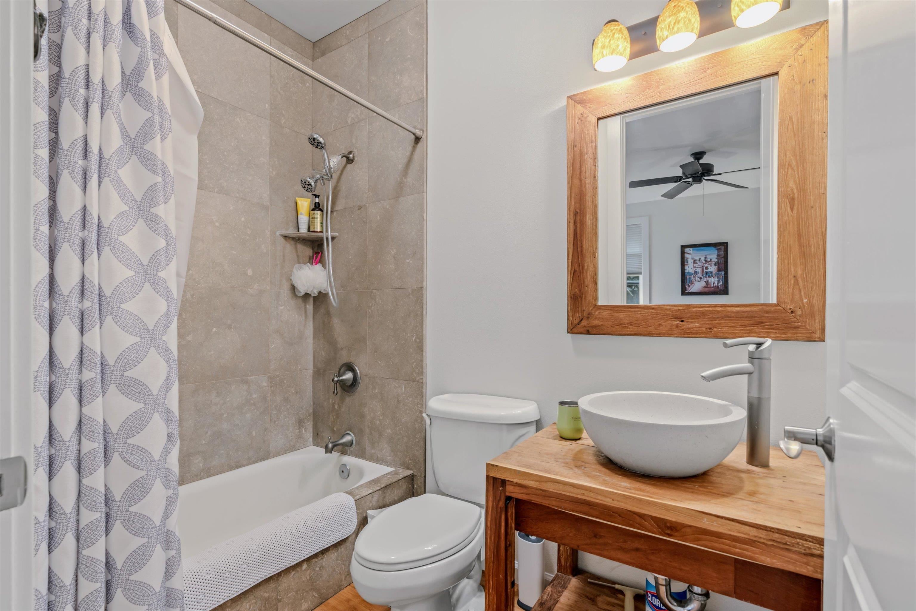 168  Ahekolo Pl Kilohana Ridge, Kihei home - photo 37 of 48