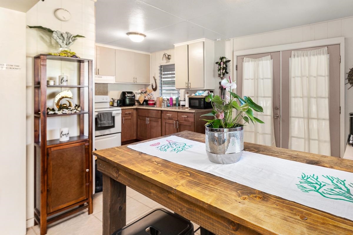 168  Hana Hwy , Spreckelsville/Paia/Kuau home - photo 15 of 37