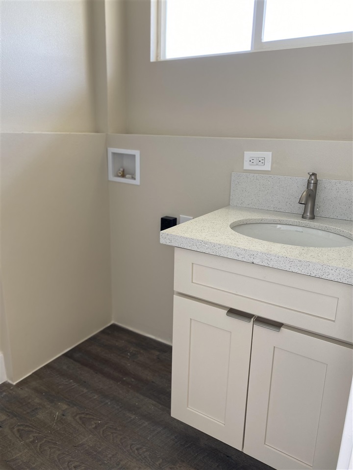 1684  Nana St Puuone Tract, Wailuku home - photo 16 of 19