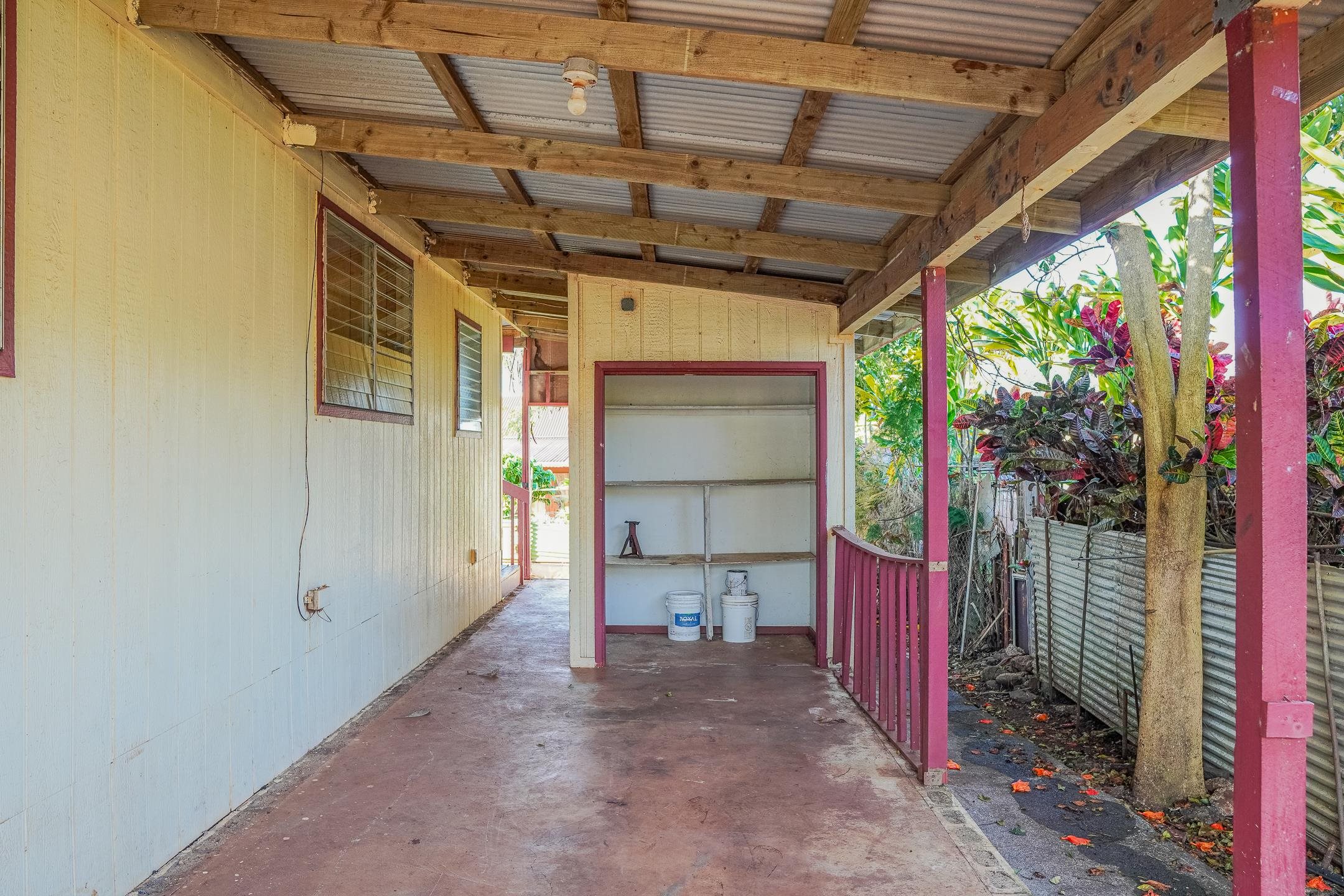 1685  Alahula St Kualapuu, Molokai home - photo 15 of 21