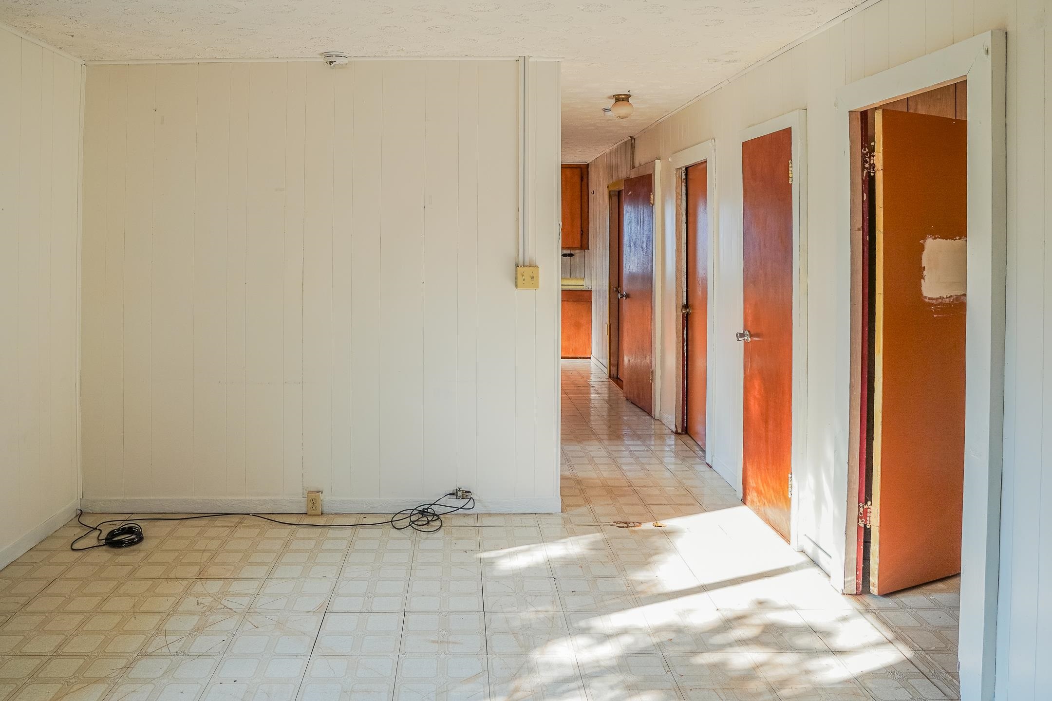 1685  Alahula St Kualapuu, Molokai home - photo 3 of 21