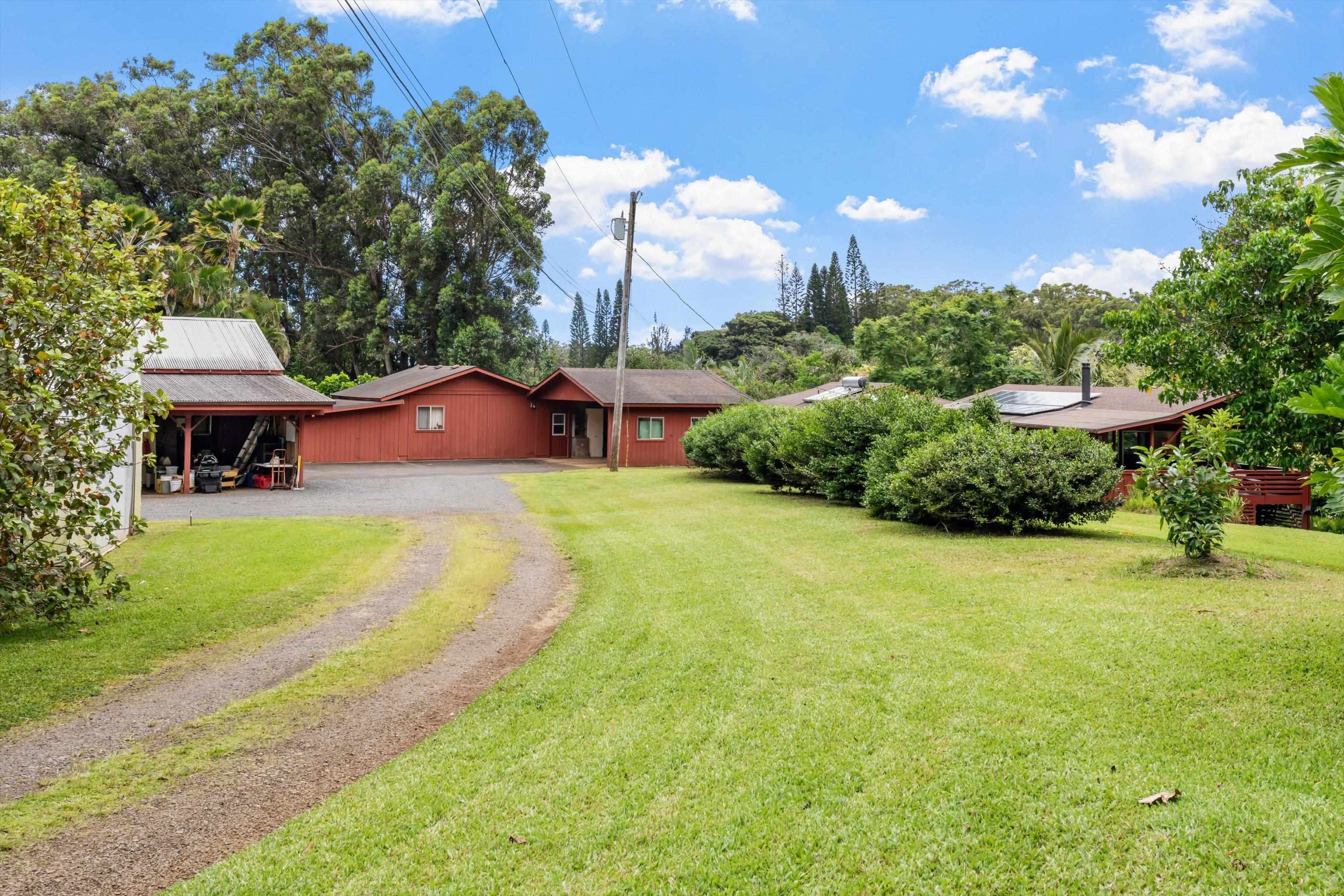 169  Waipalani Rd Maui Ranch Estates, Haiku home - photo 2 of 50