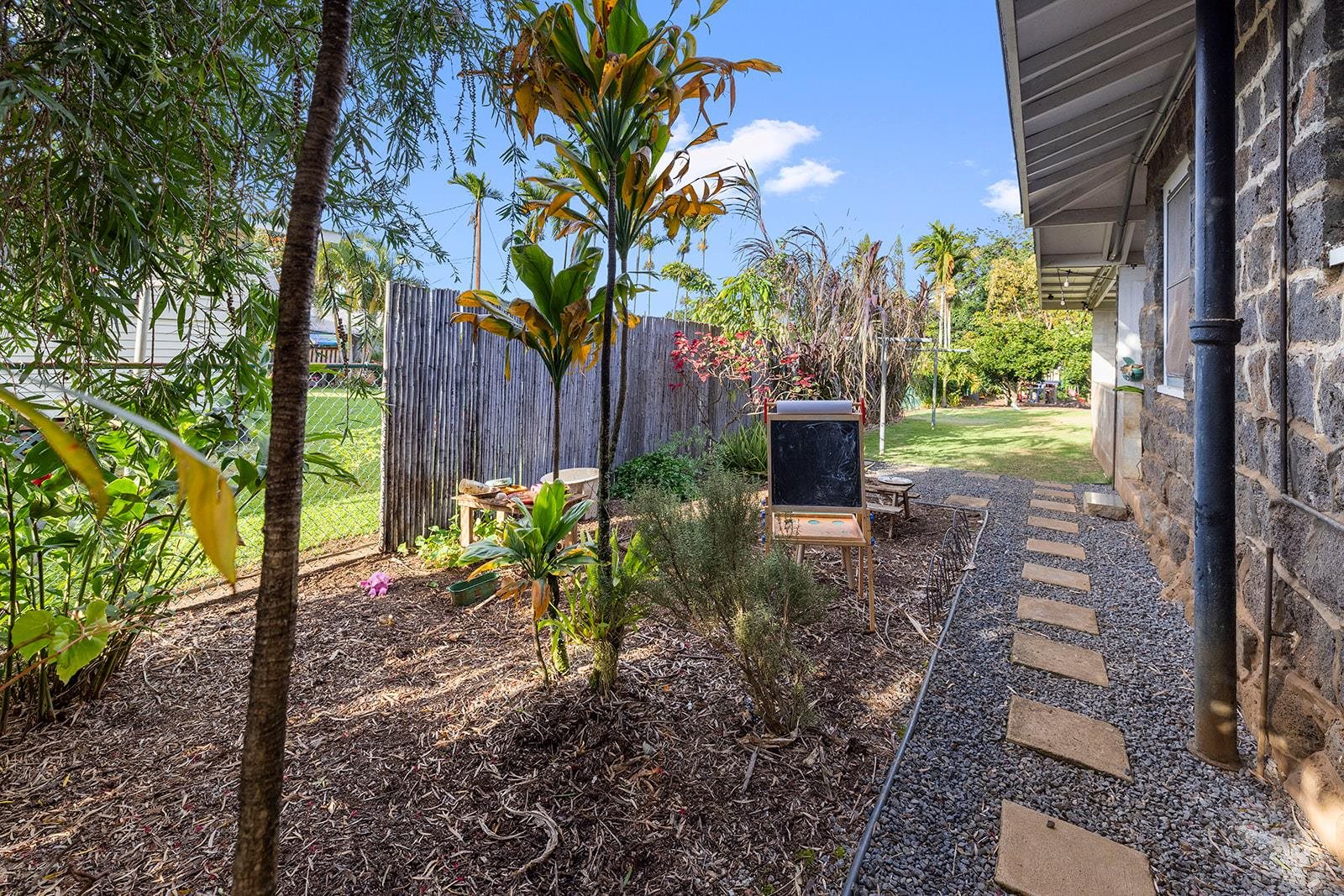 1697  Haiku Rd , Haiku home - photo 16 of 48