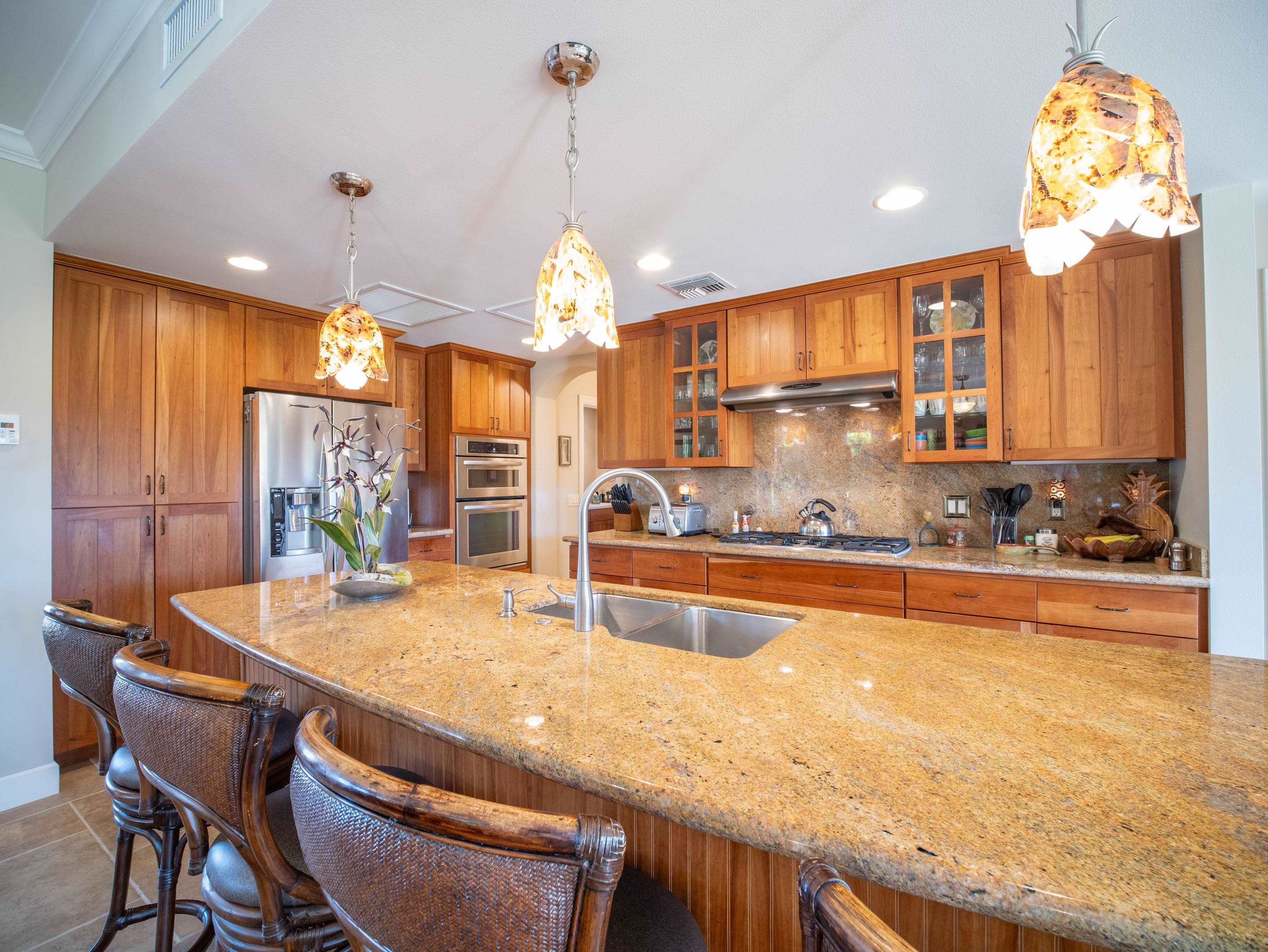 1699  Hihimanu St Maui Nui Golf Course, Kihei home - photo 5 of 35