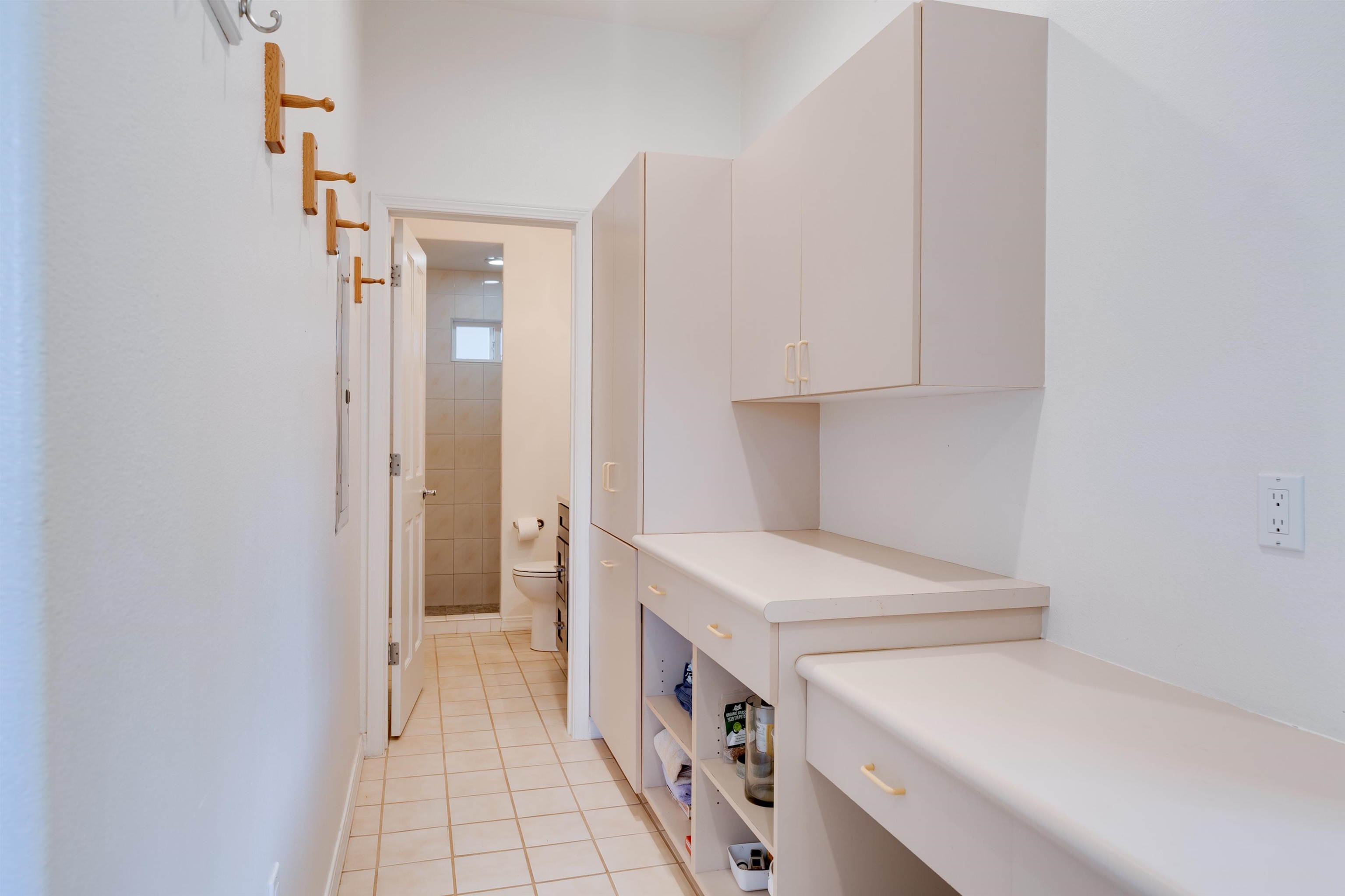 1699  Kaupakalua Rd , Haiku home - photo 25 of 41