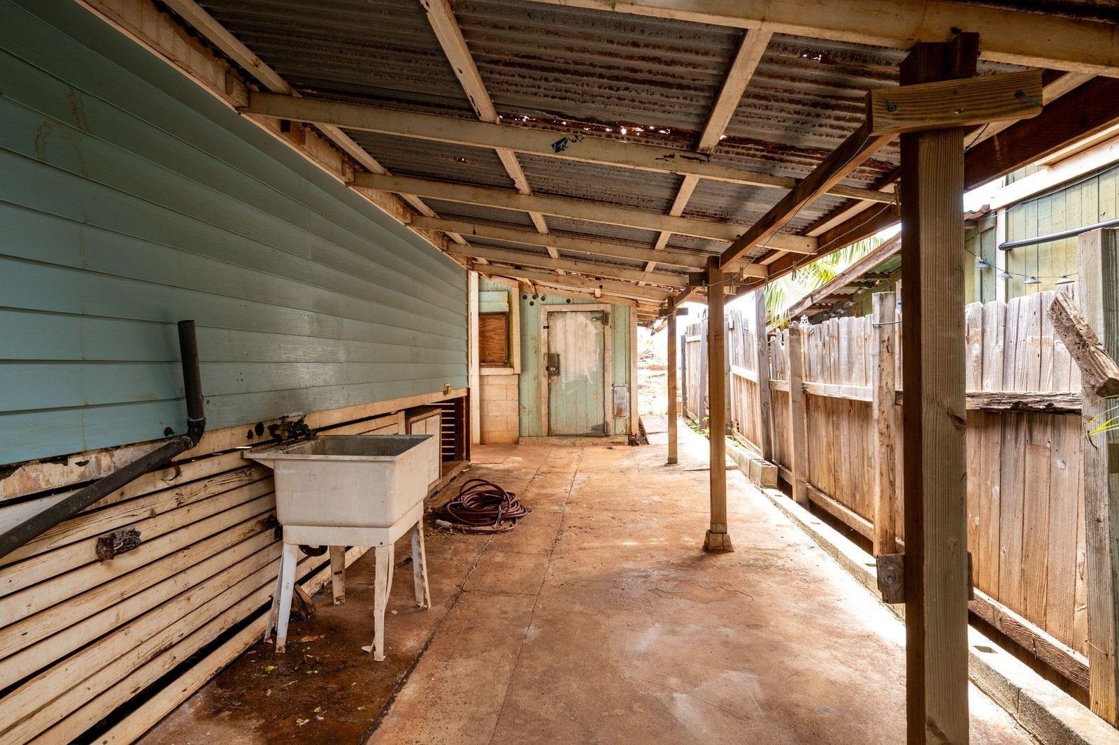 17  Akoni Pl Paia, Spreckelsville/Paia/Kuau home - photo 4 of 18