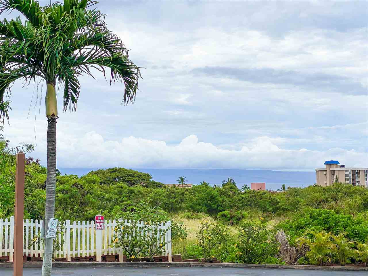 Villas at Kahana Ridge condo # 512, Lahaina, Hawaii - photo 10 of 22