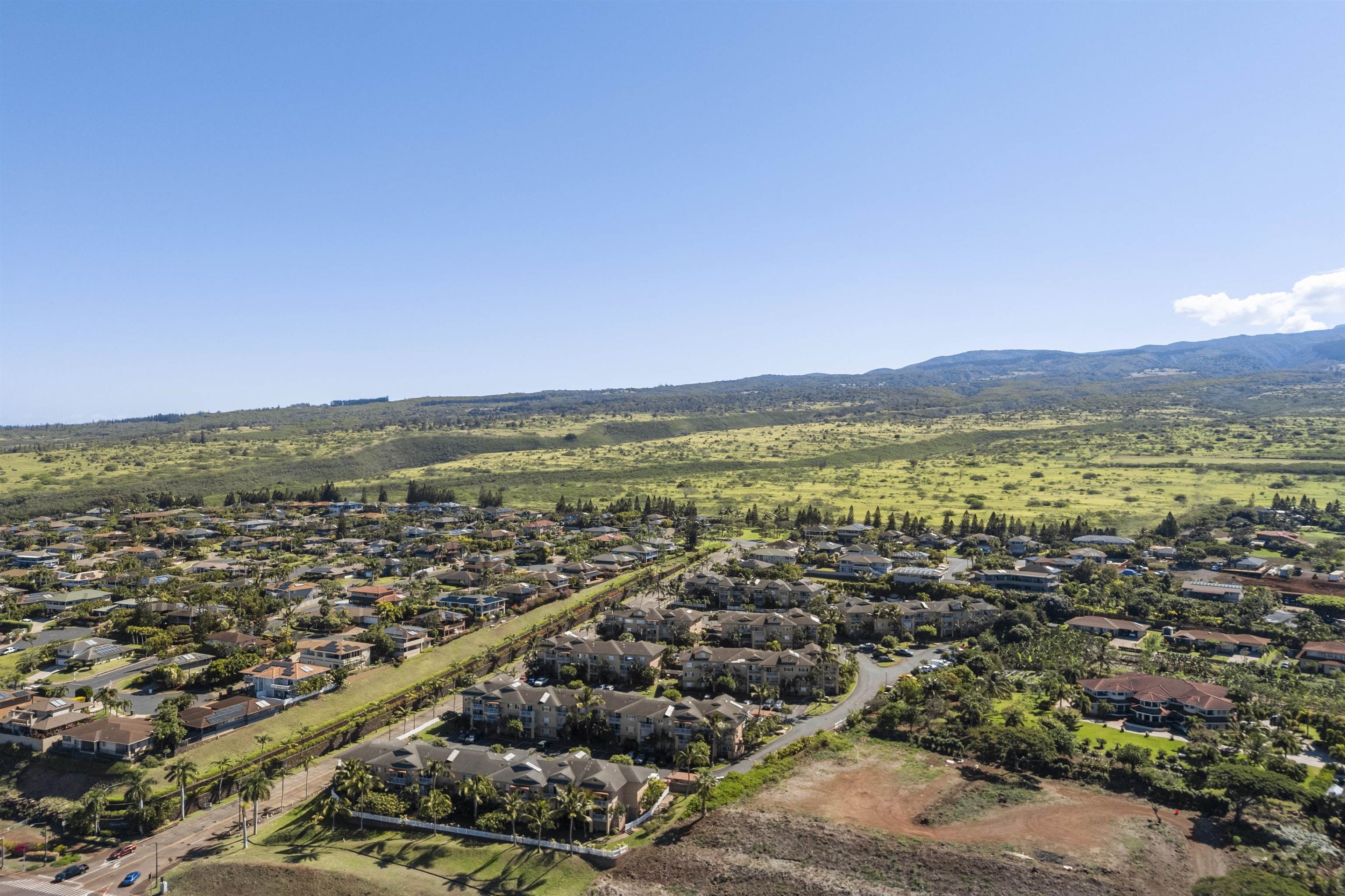 Villas at Kahana Ridge condo # 513, Lahaina, Hawaii - photo 42 of 49