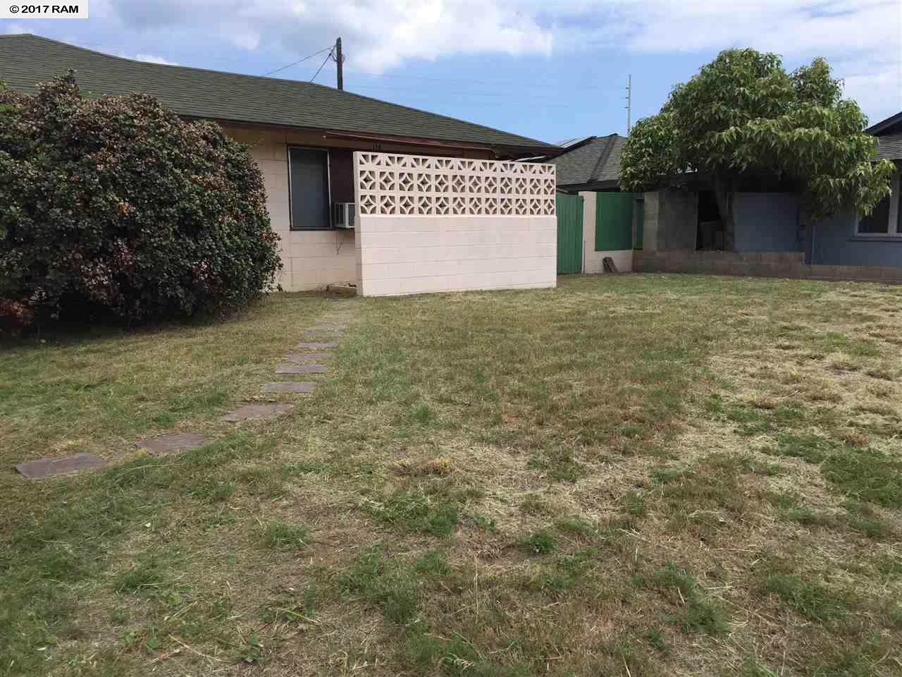170  W Lanai St Kahului, Kahului home - photo 2 of 12