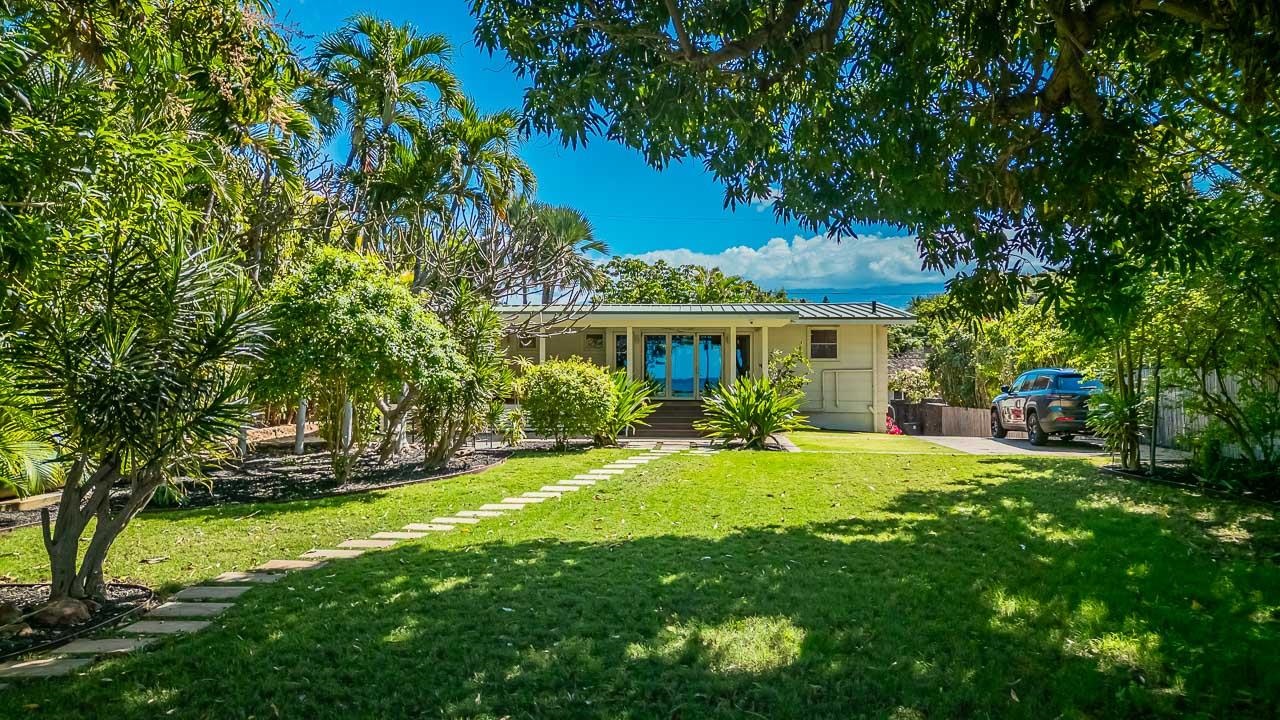 1702  Halama St Halama Street, Kihei home - photo 17 of 50