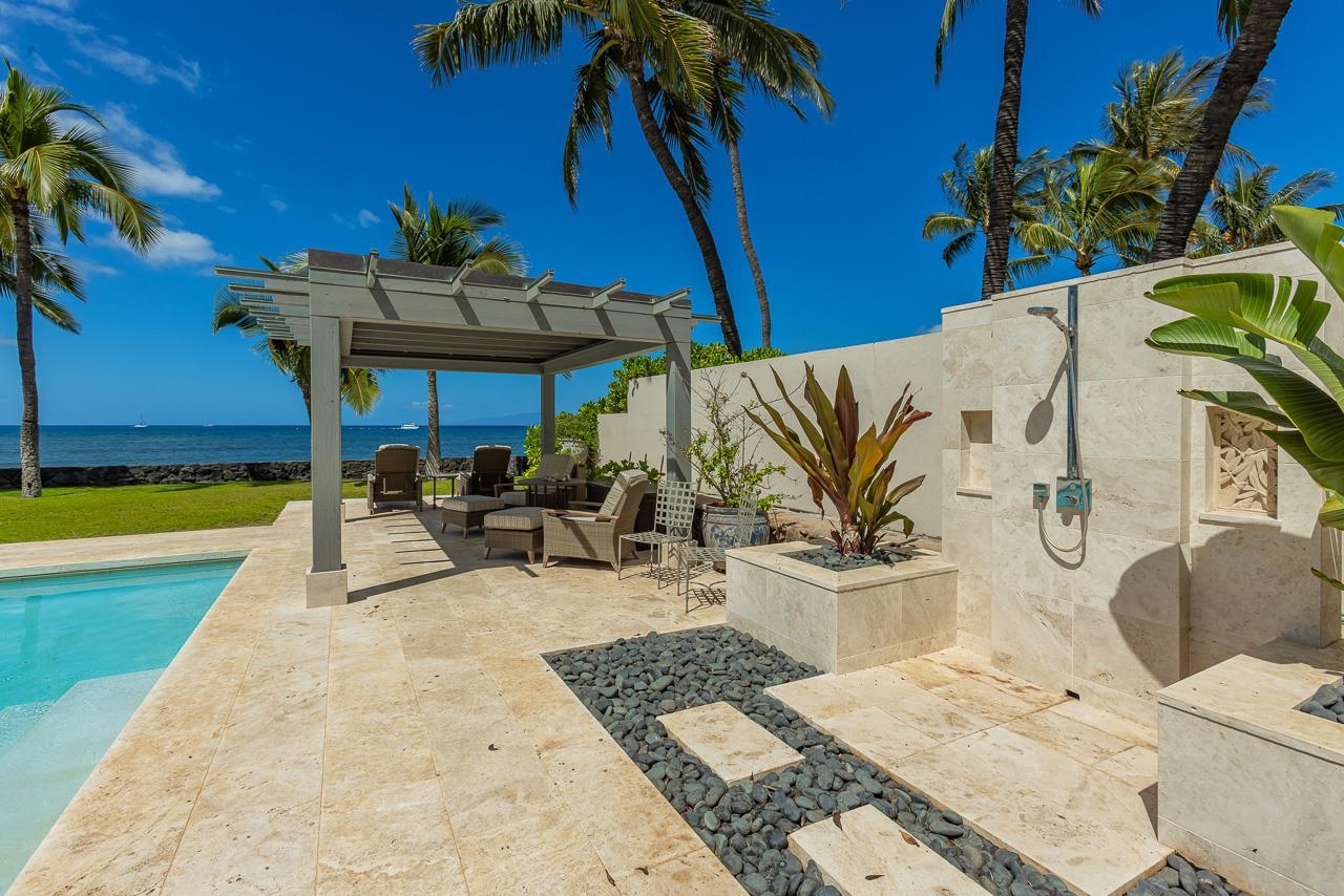 1702  Halama St Halama Street, Kihei home - photo 4 of 50