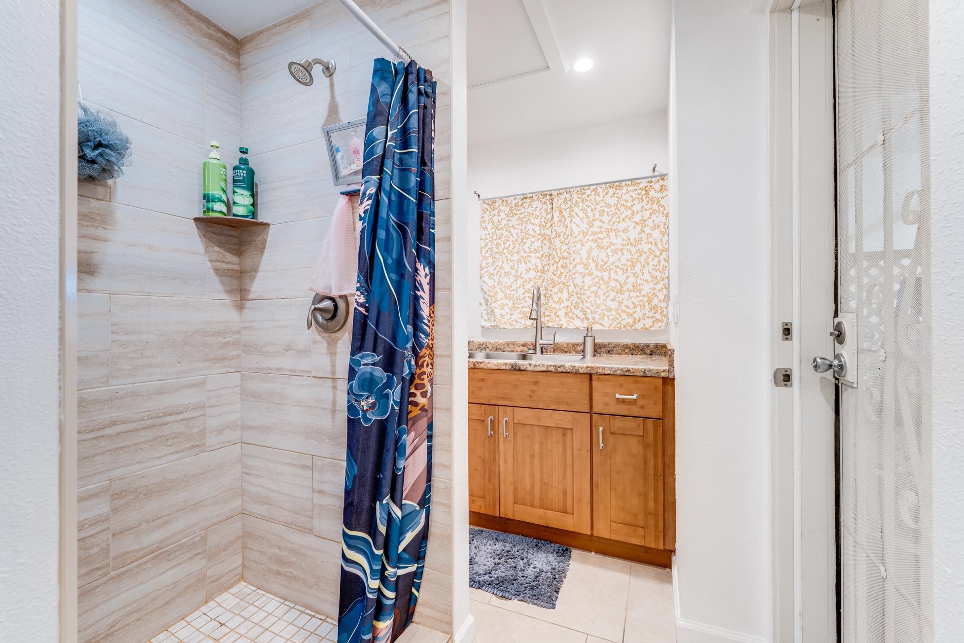 171  Halenani Dr , Wailuku home - photo 24 of 49