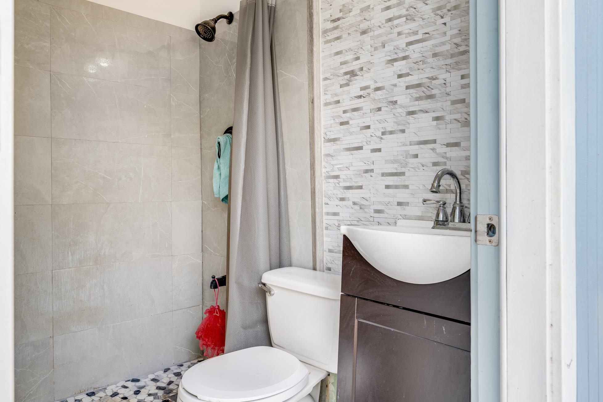 171  Halenani Dr , Wailuku home - photo 31 of 50