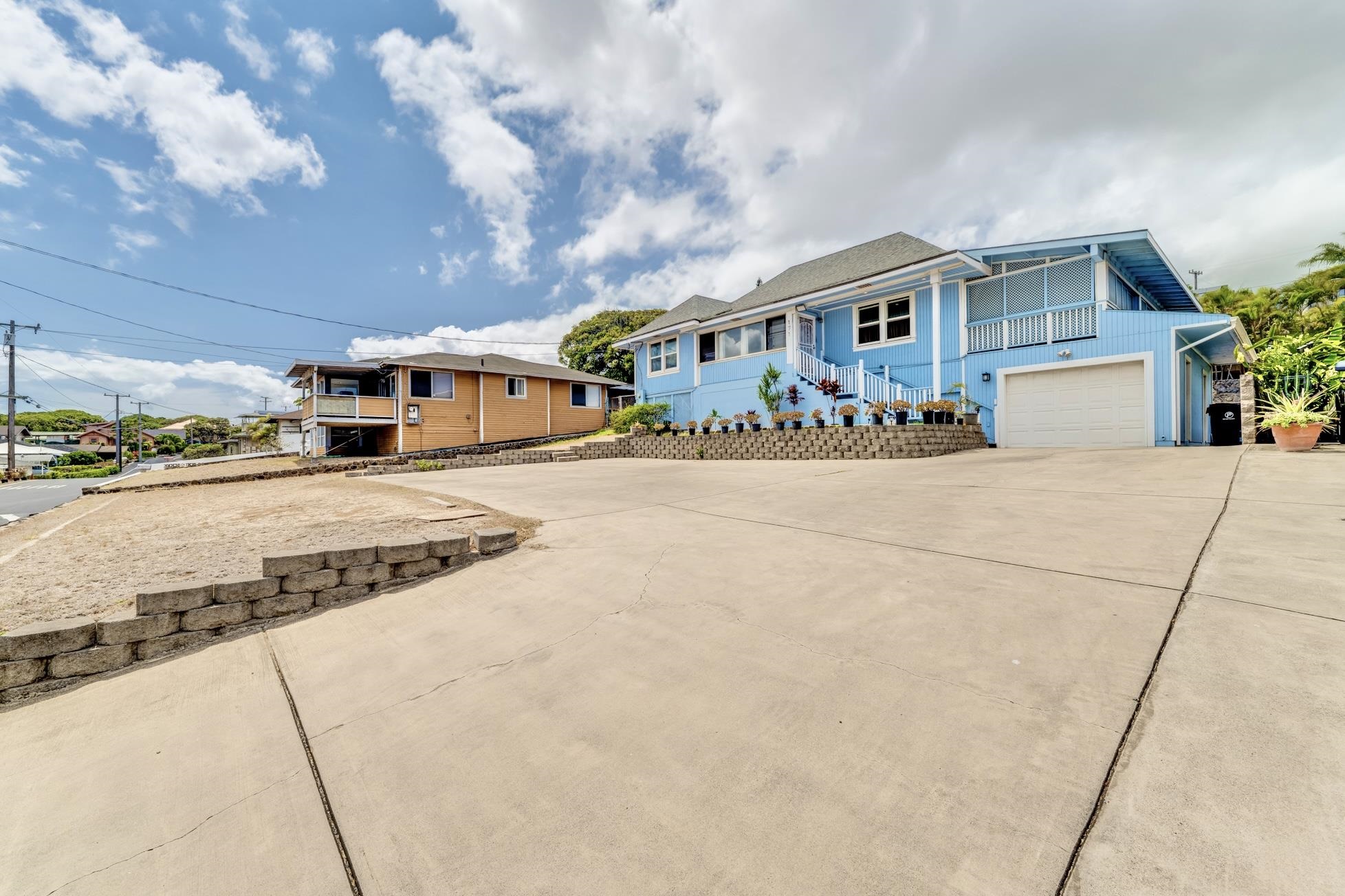 171  Halenani Dr , Wailuku home - photo 43 of 49