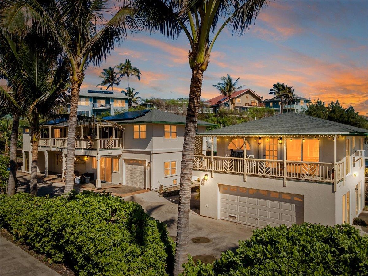 171  Lower Waiehu Beach Rd , Wailuku home - photo 2 of 47