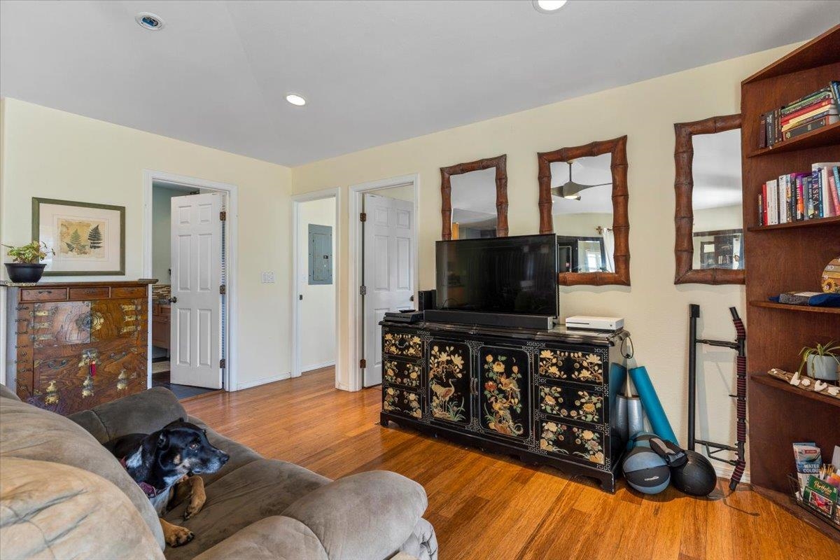 171  Lower Waiehu Beach Rd , Wailuku home - photo 12 of 47