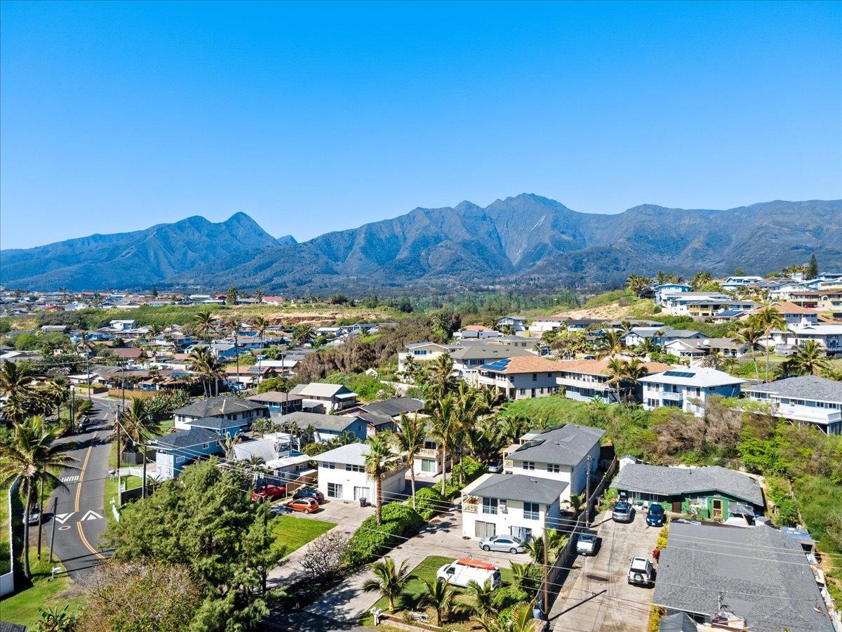 171  Lower Waiehu Beach Rd , Wailuku home - photo 4 of 47